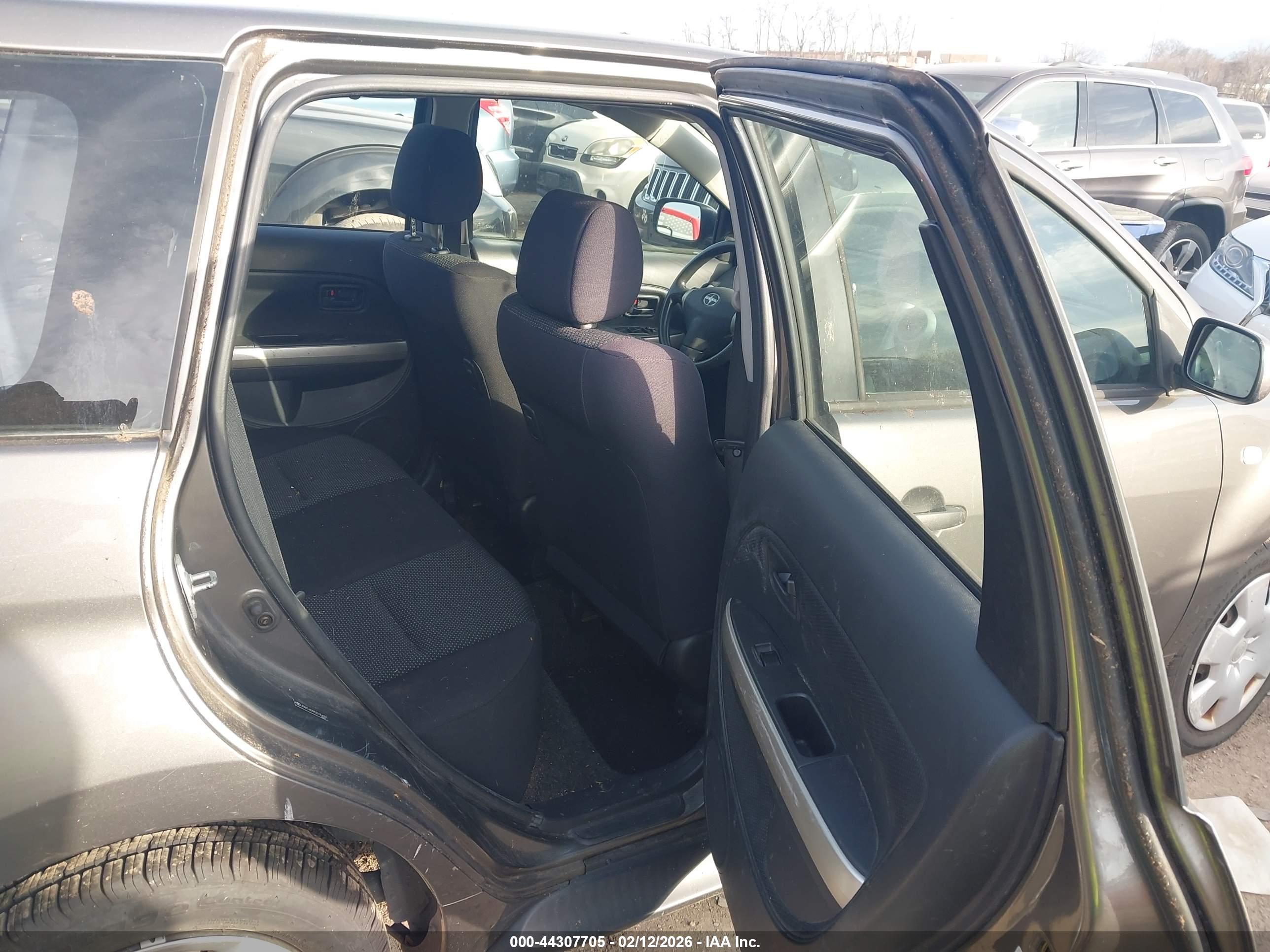 SCION XA image 8