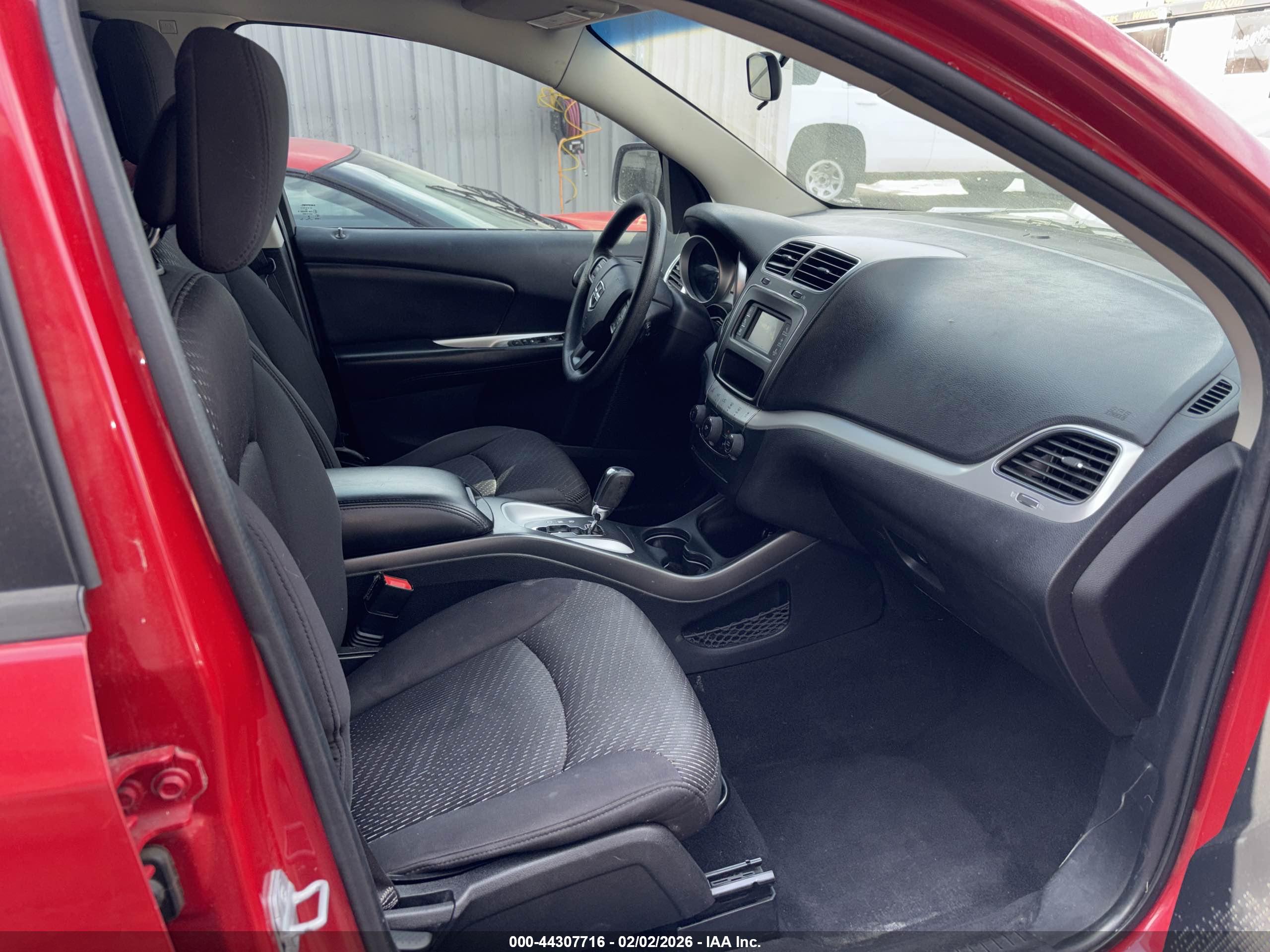DODGE JOURNEY image 5
