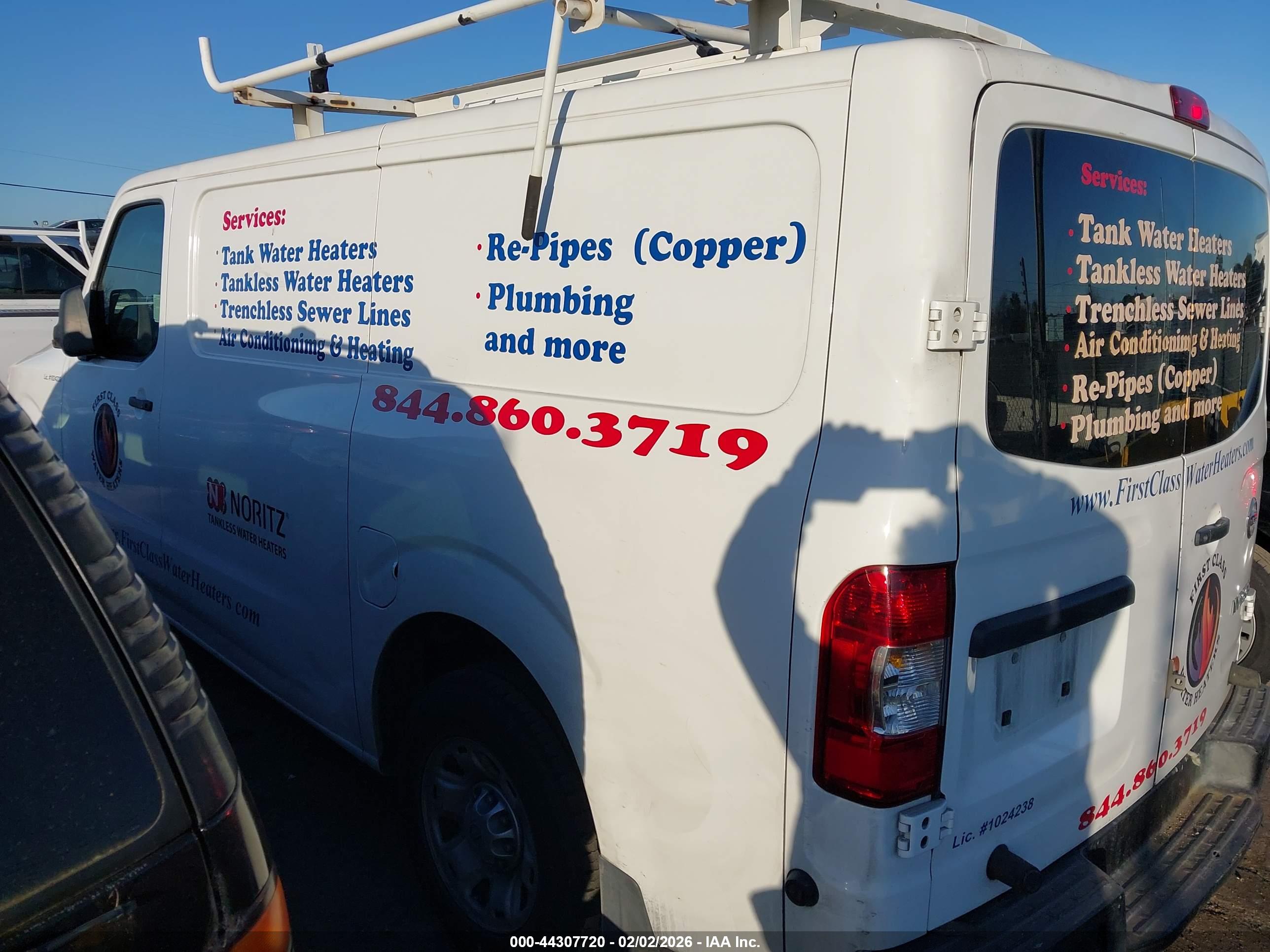 NISSAN NV image 3