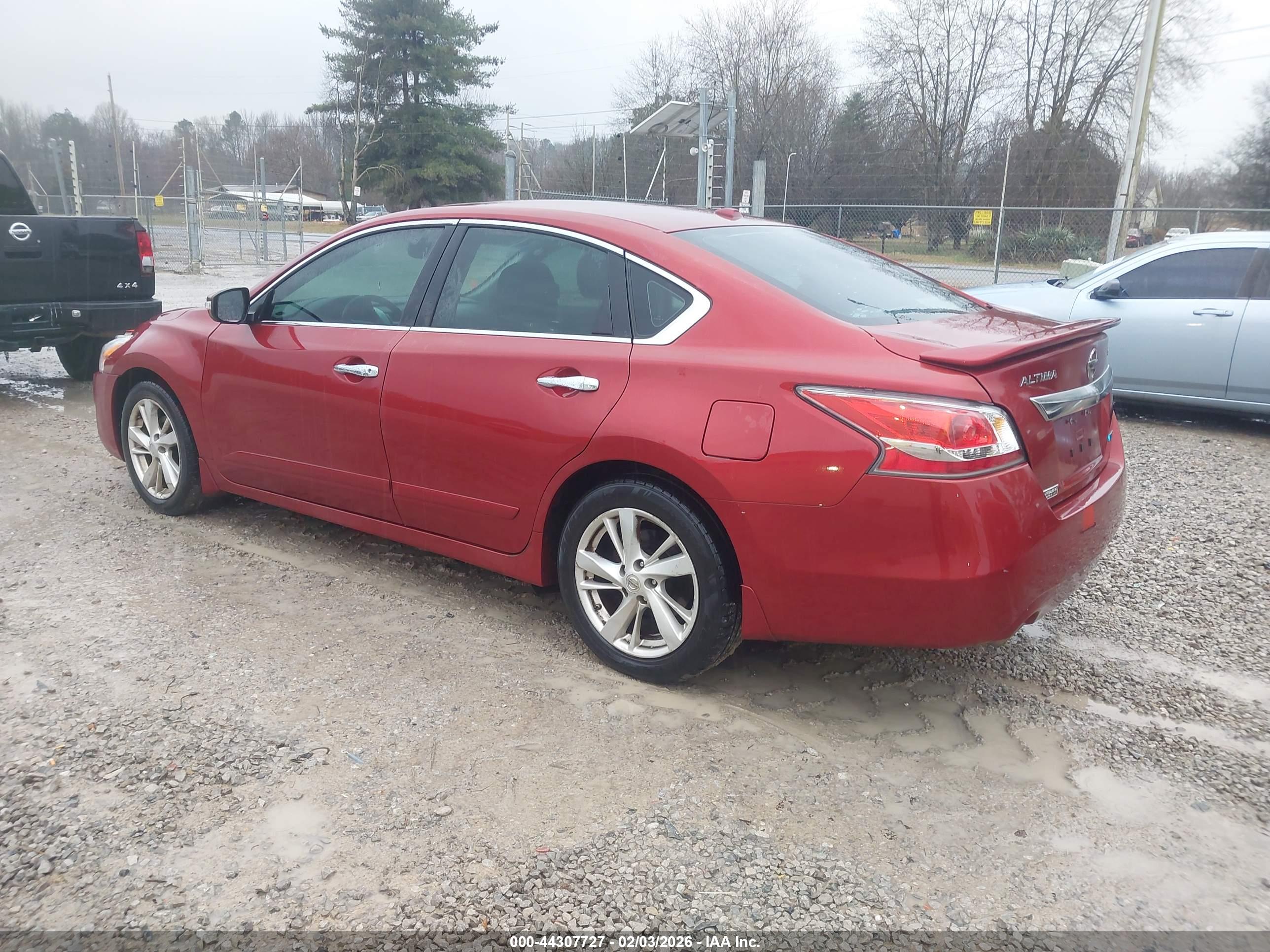 NISSAN ALTIMA image 3