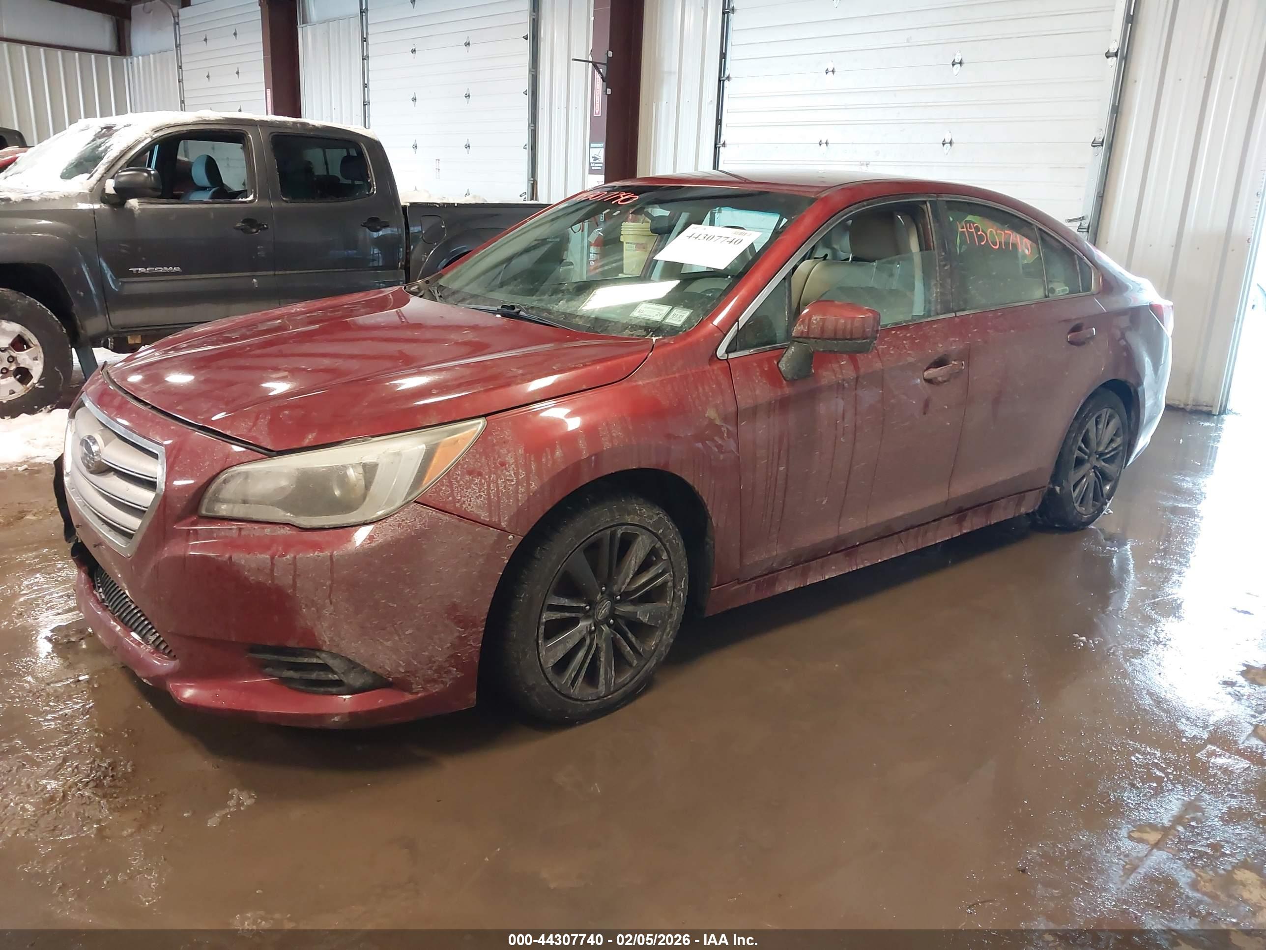 SUBARU LEGACY image 2