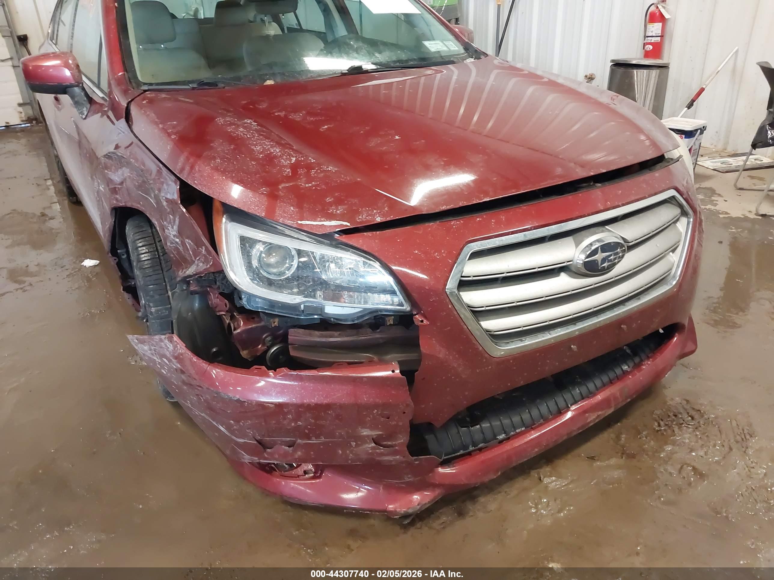 SUBARU LEGACY image 6