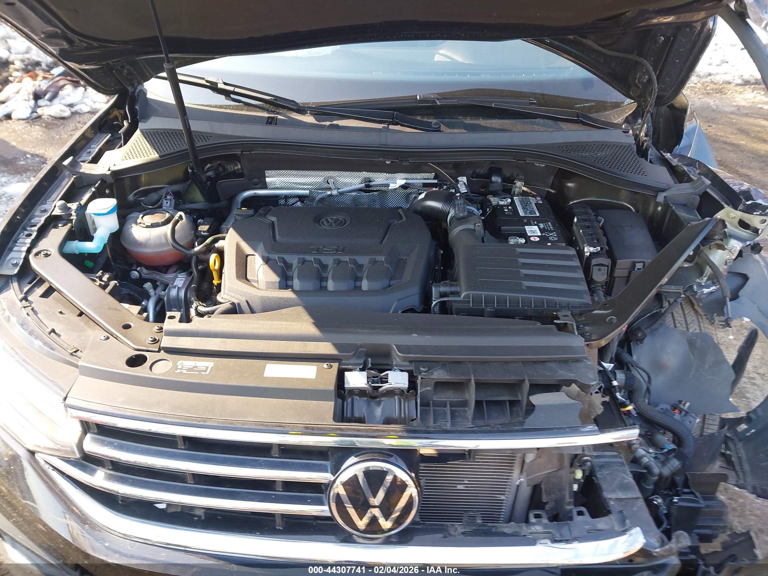 VOLKSWAGEN TIGUAN image 10