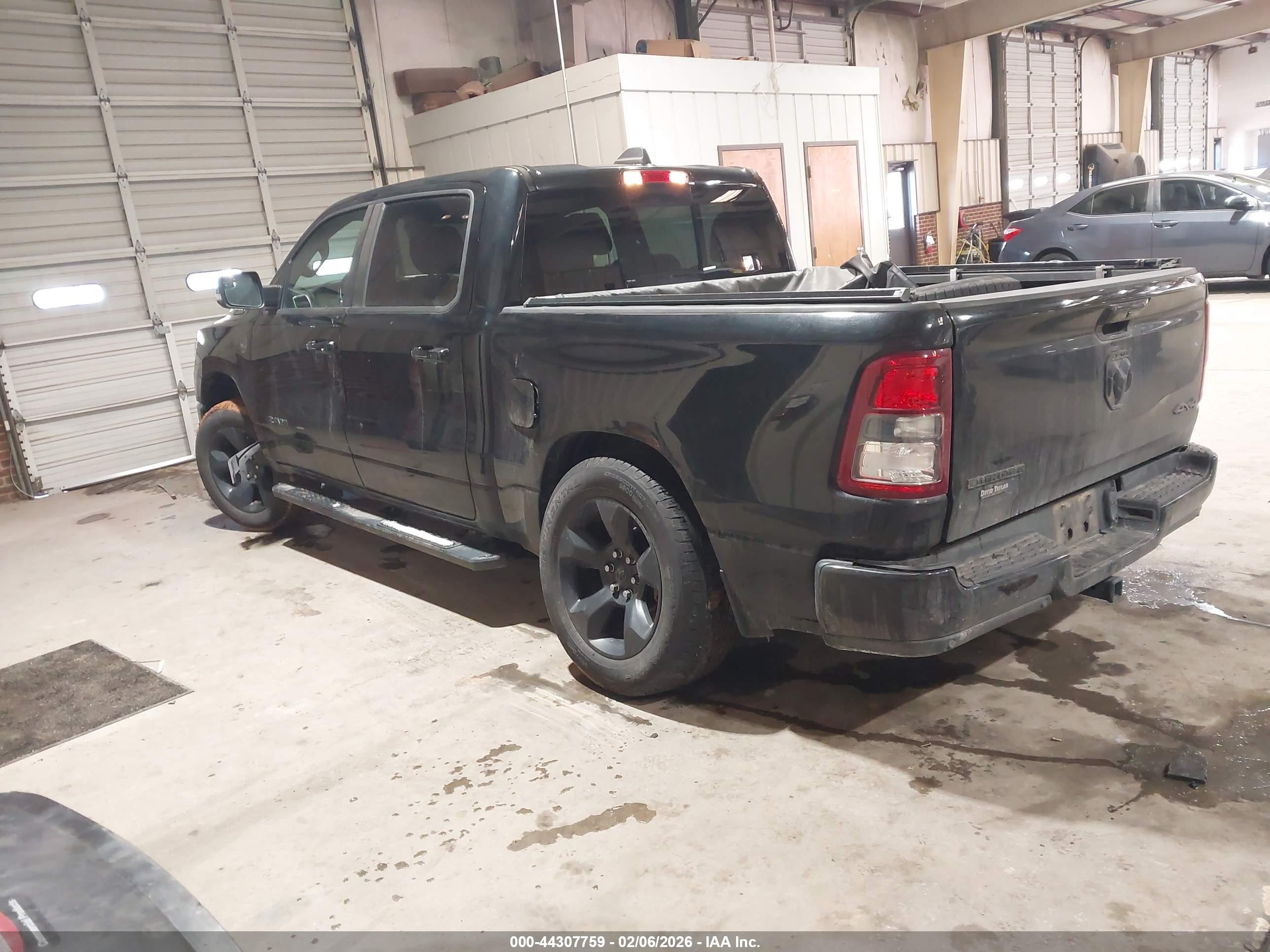 RAM 1500 image 3