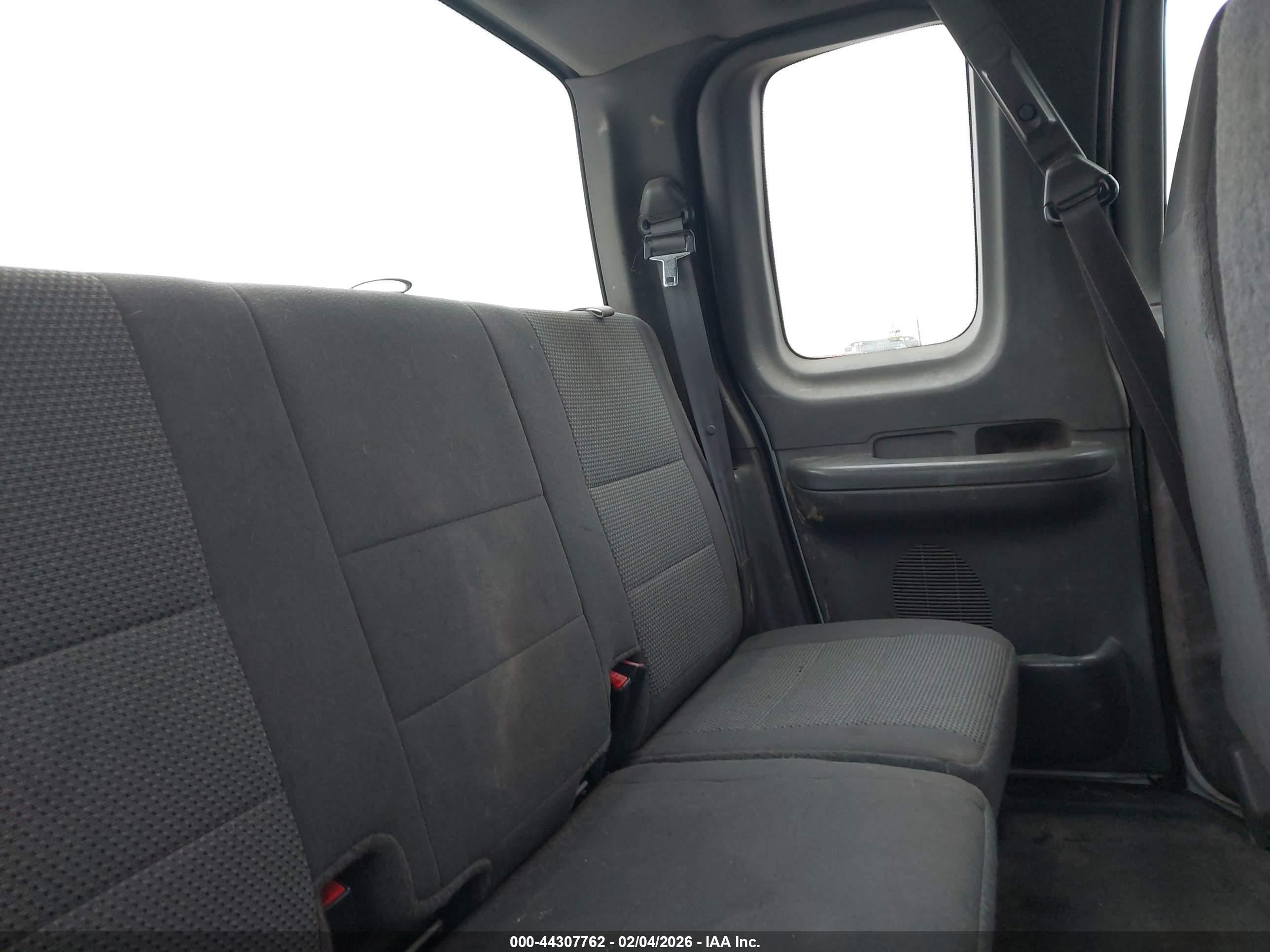 FORD F-150 image 8