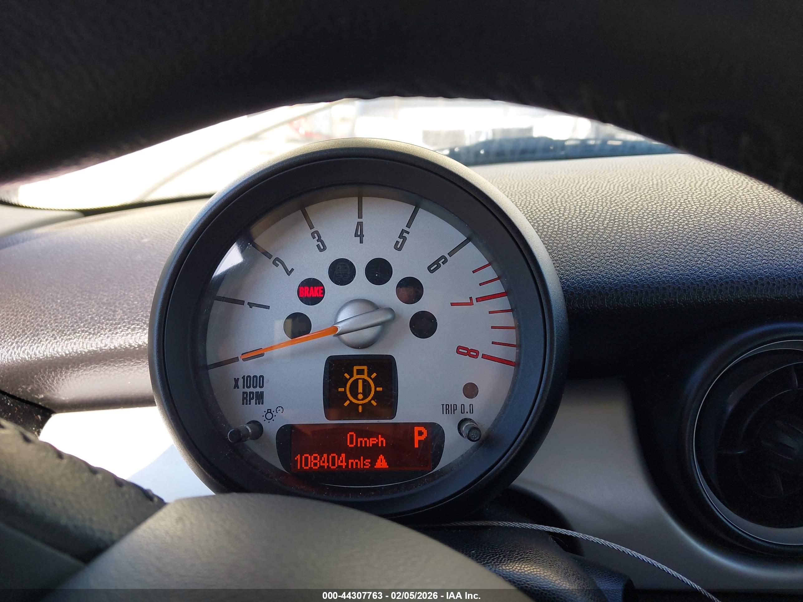 MINI COOPER image 7