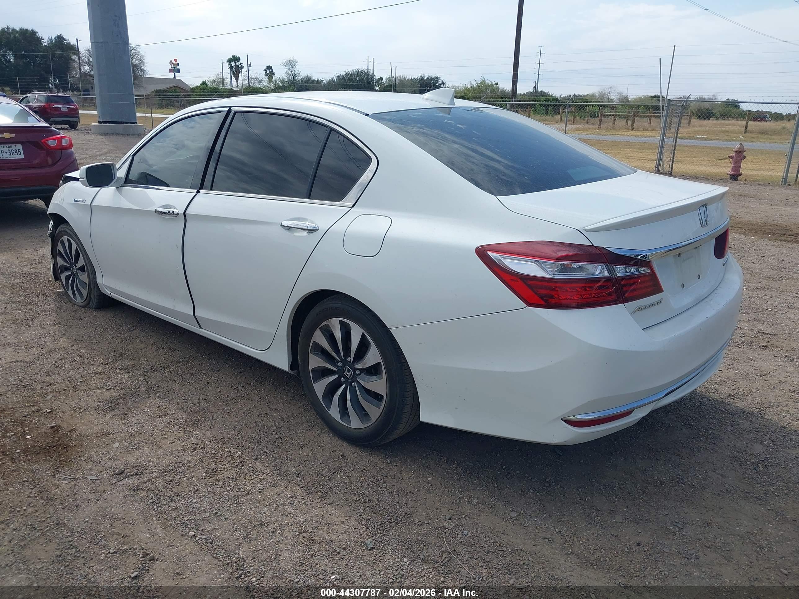 HONDA ACCORD image 3
