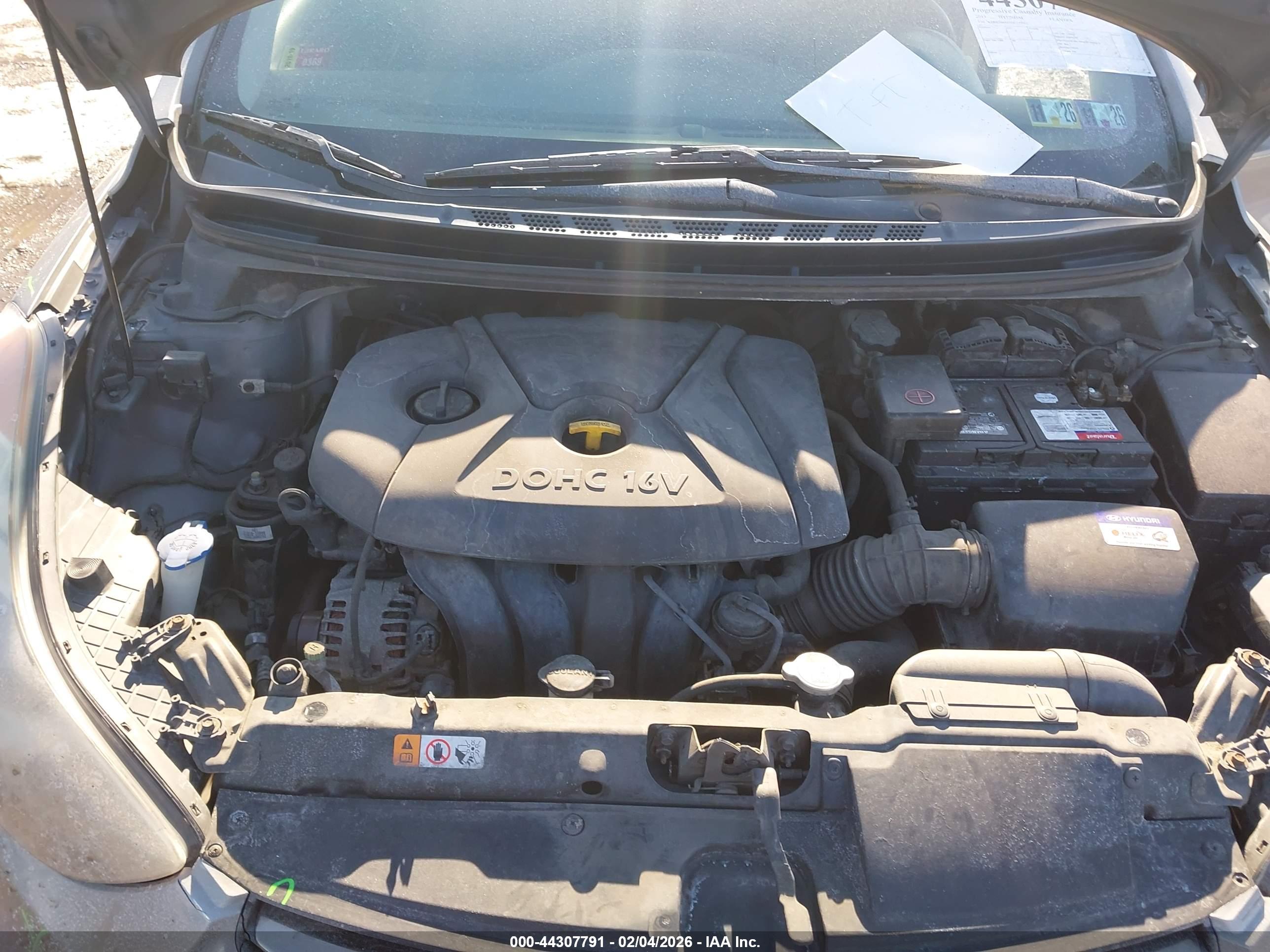 HYUNDAI ELANTRA image 10