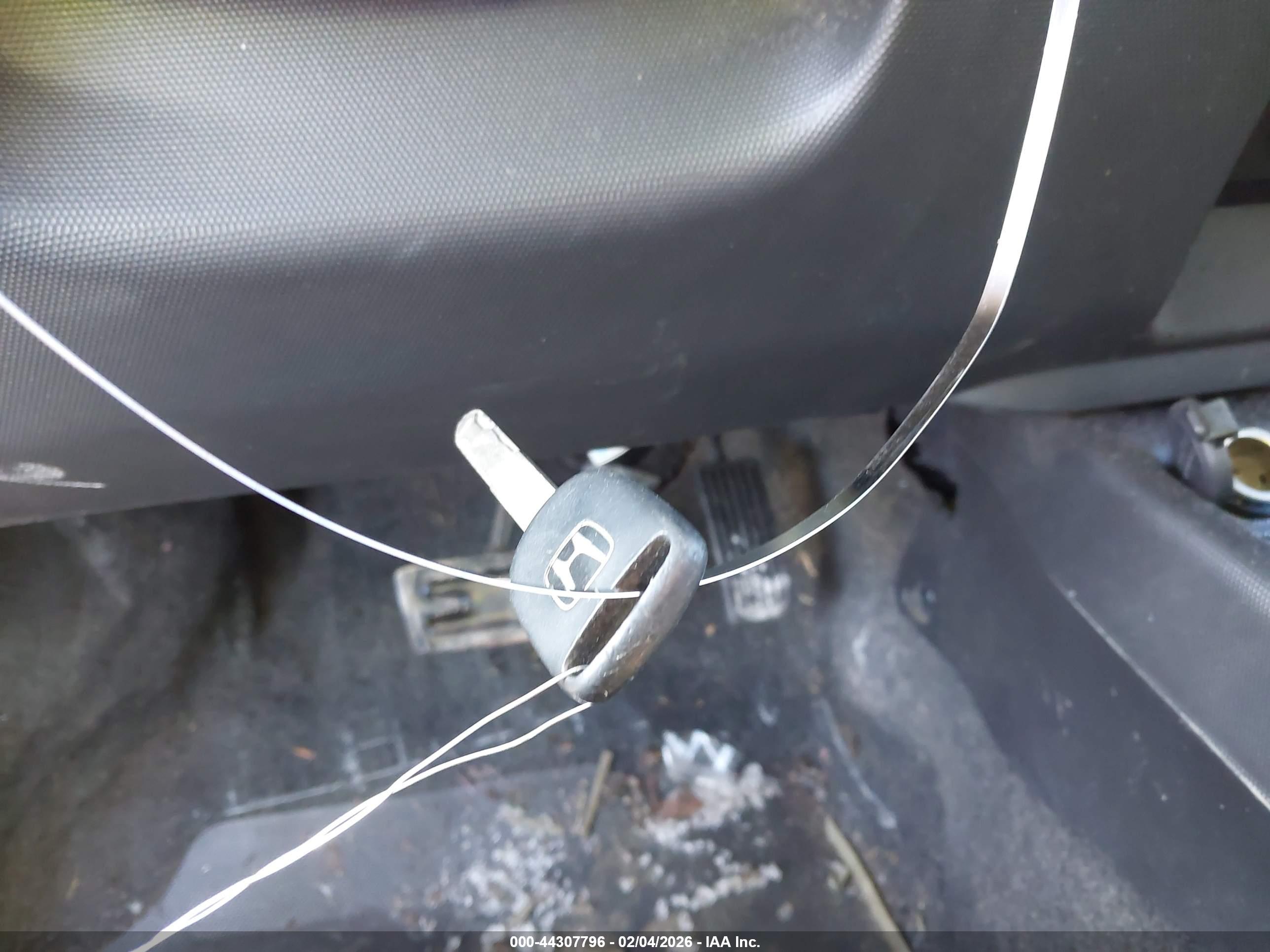 HONDA FIT image 11