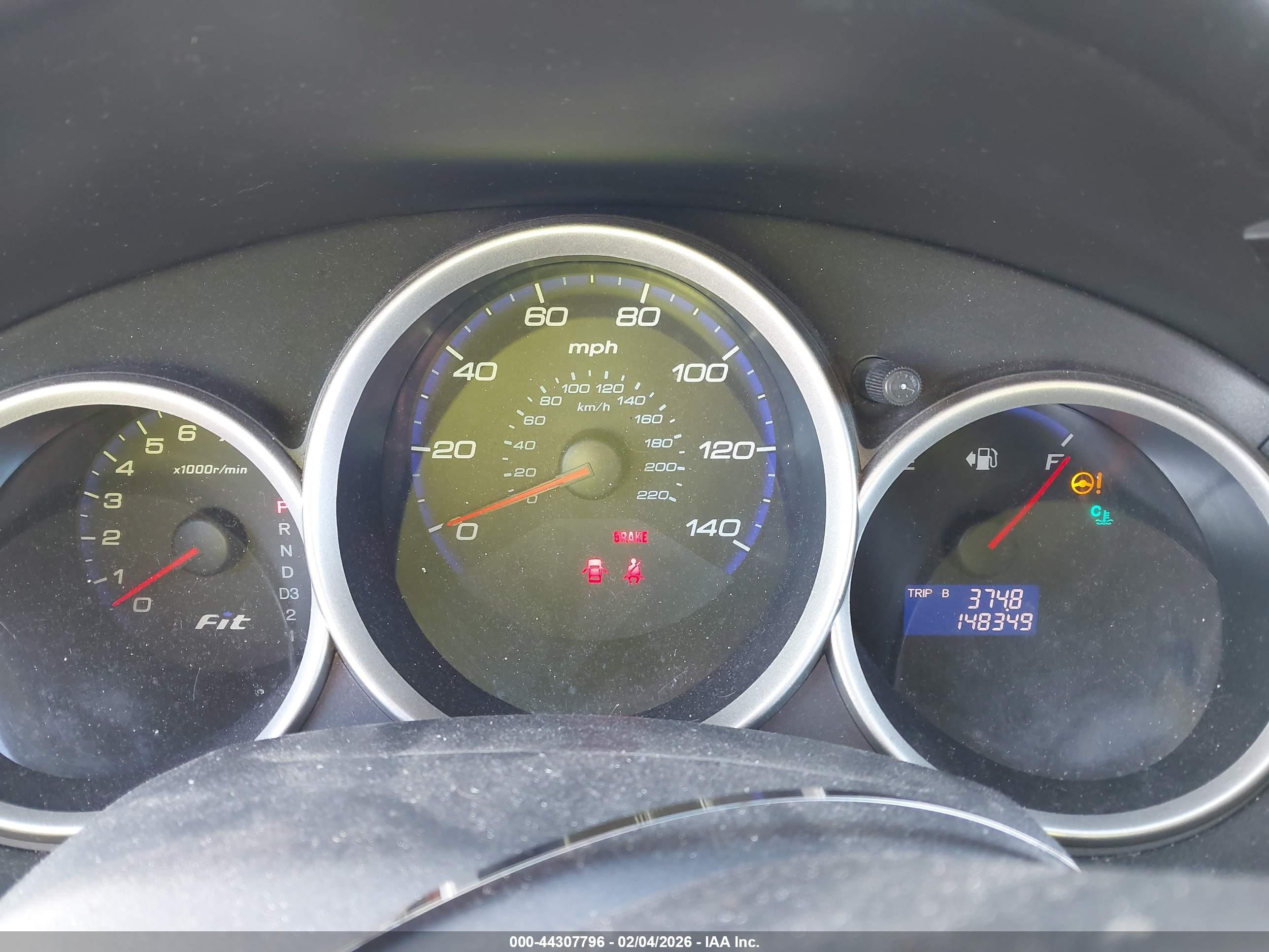 HONDA FIT image 7
