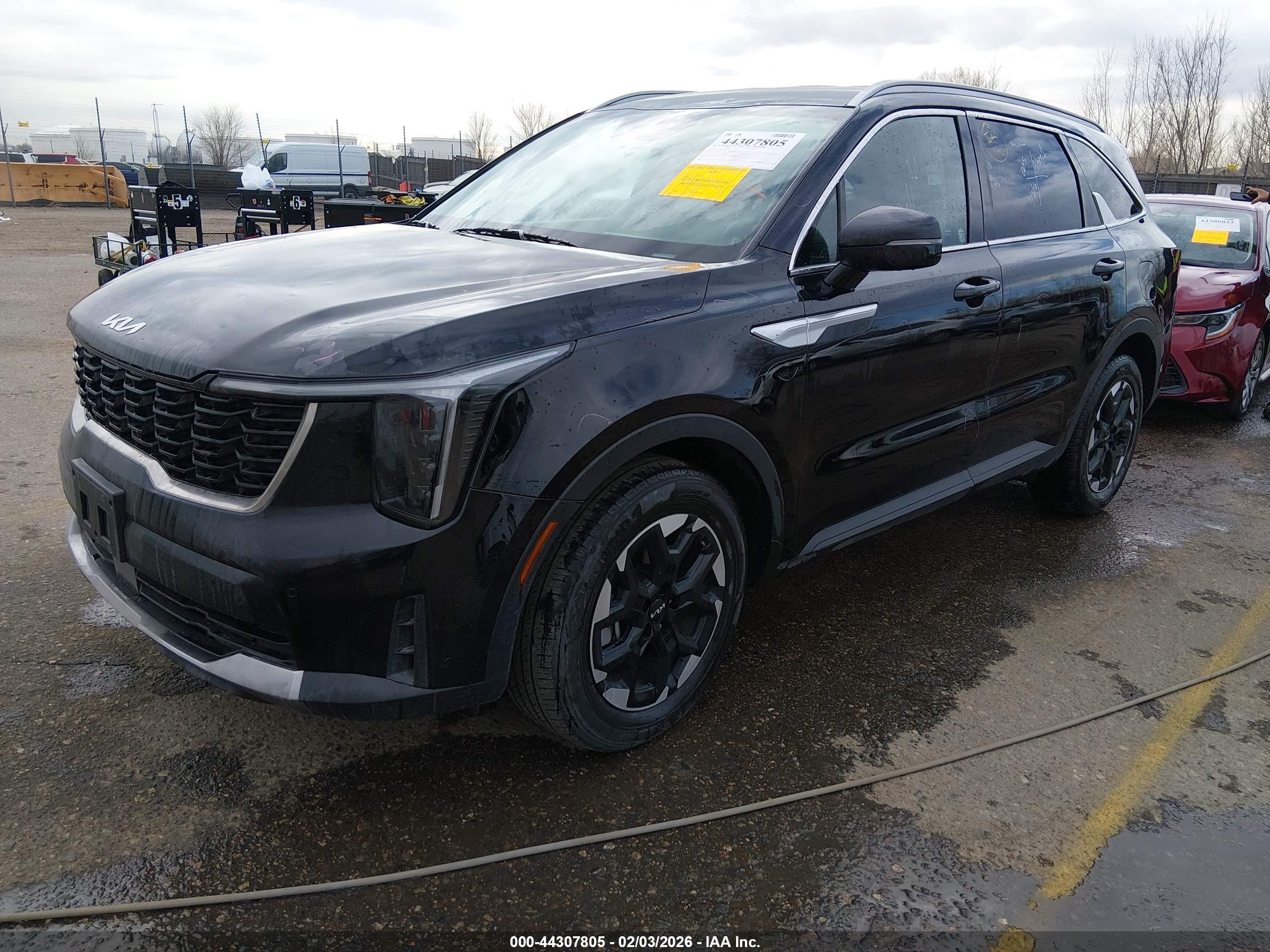 KIA SORENTO image 2
