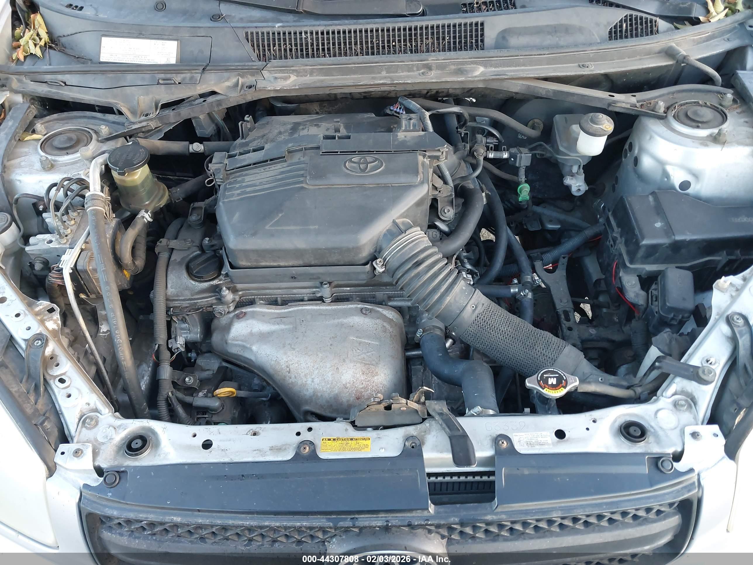 TOYOTA RAV4 image 10
