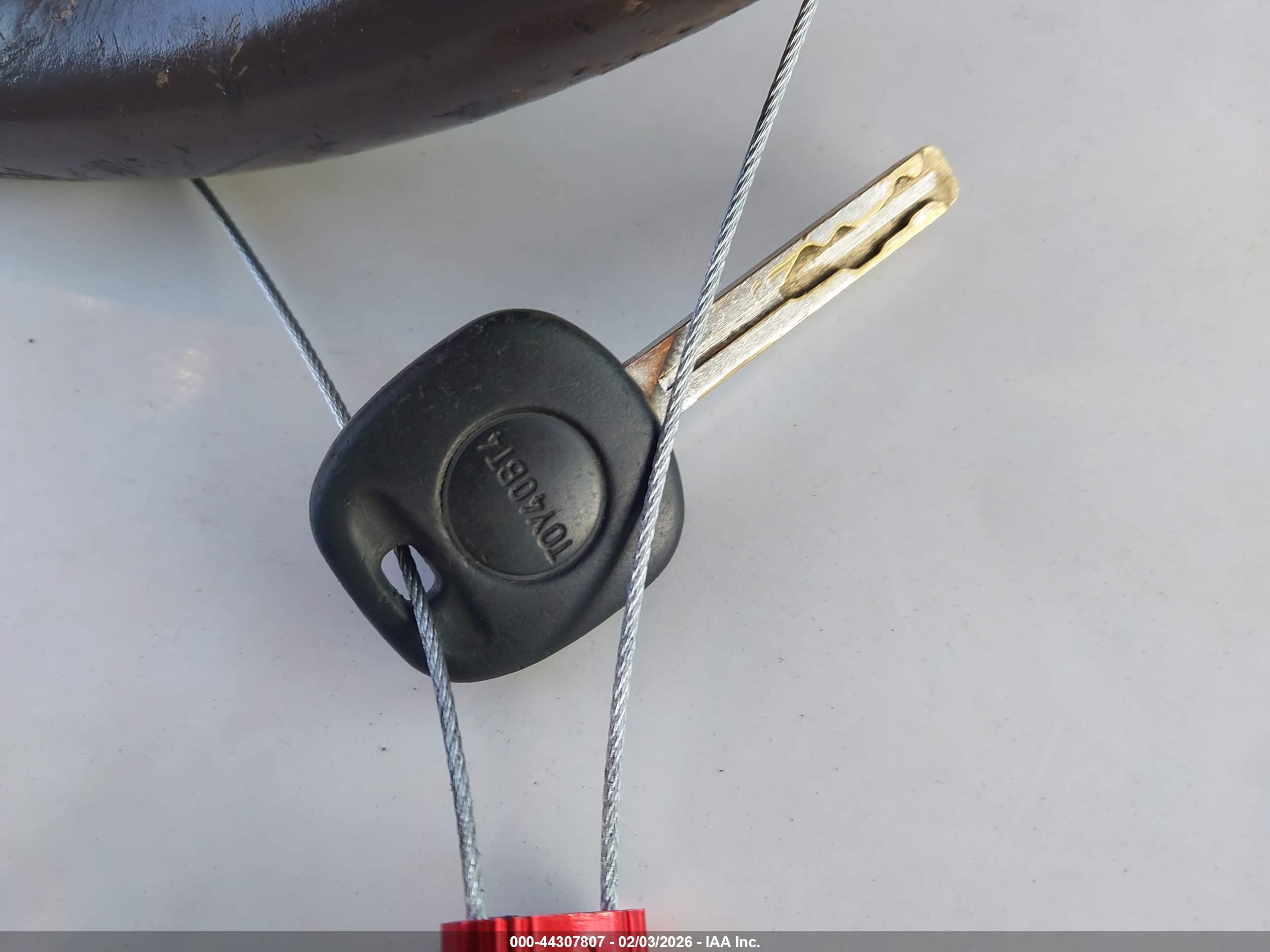 LEXUS ES image 11
