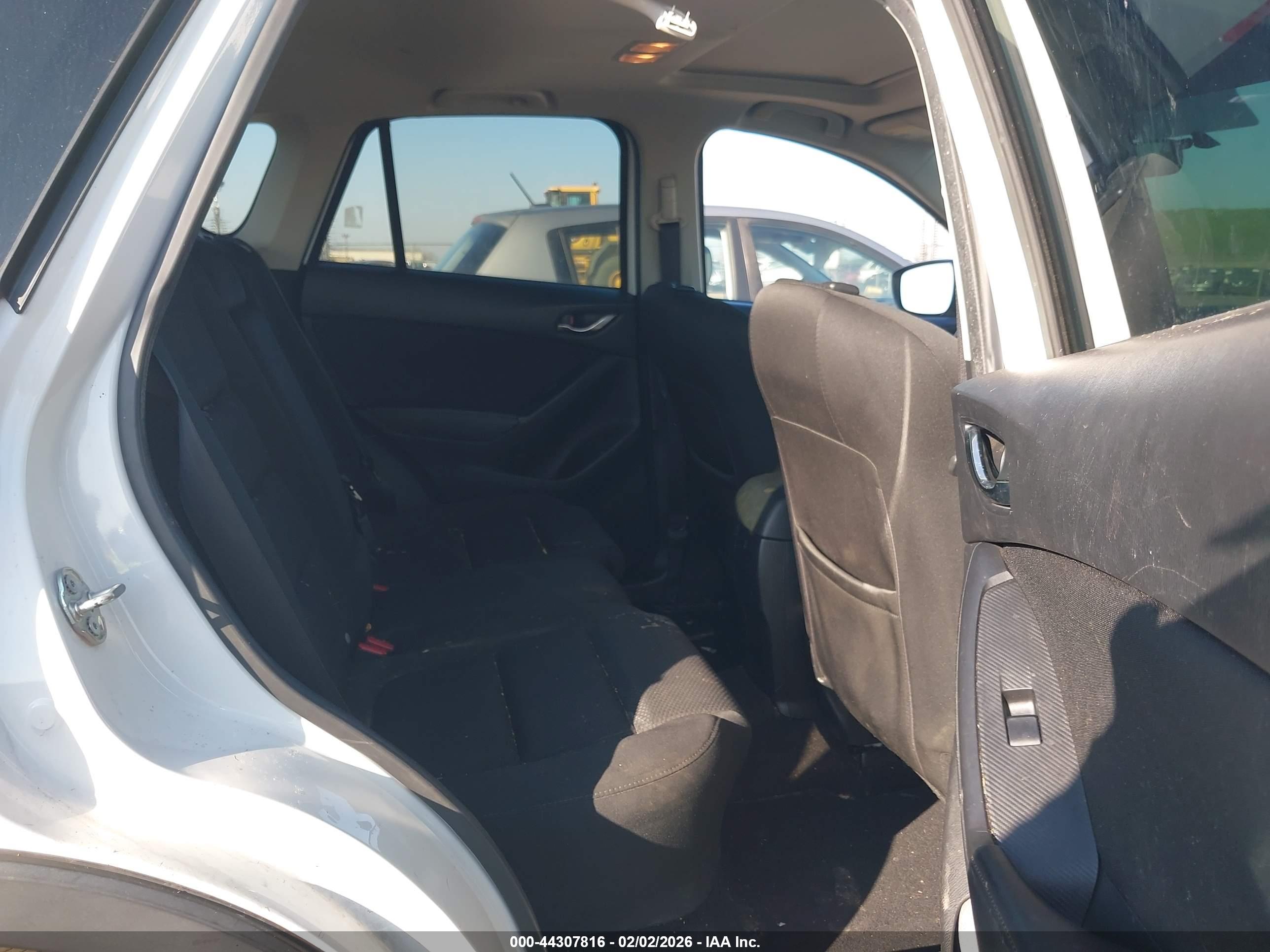 MAZDA CX-5 image 8