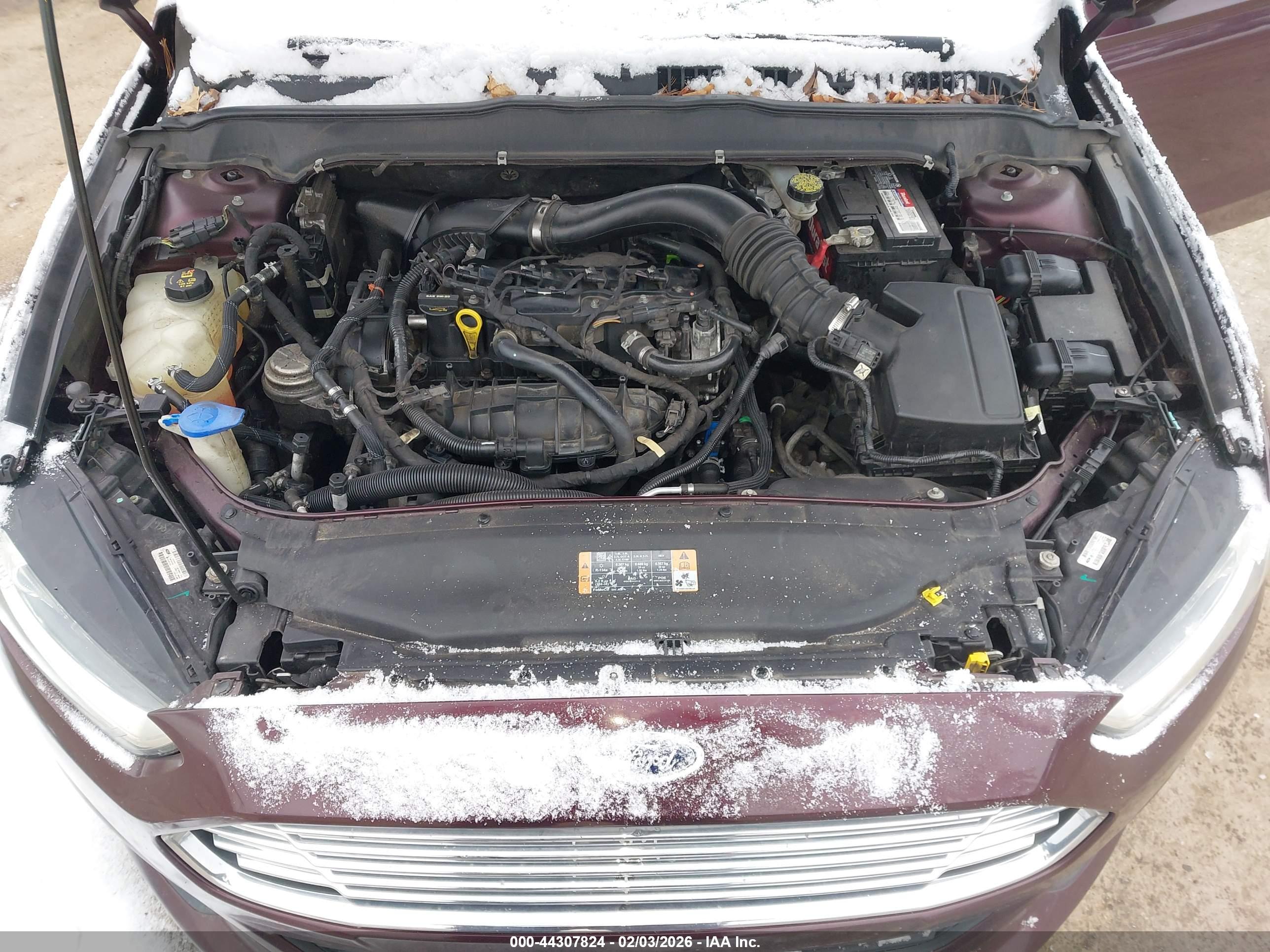 FORD FUSION image 10