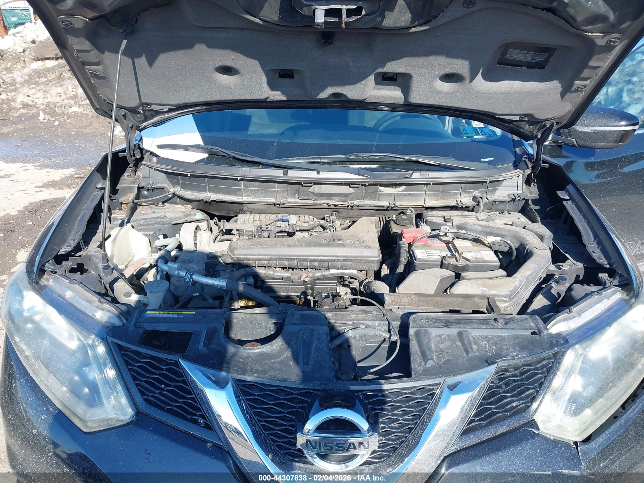 NISSAN ROGUE image 10