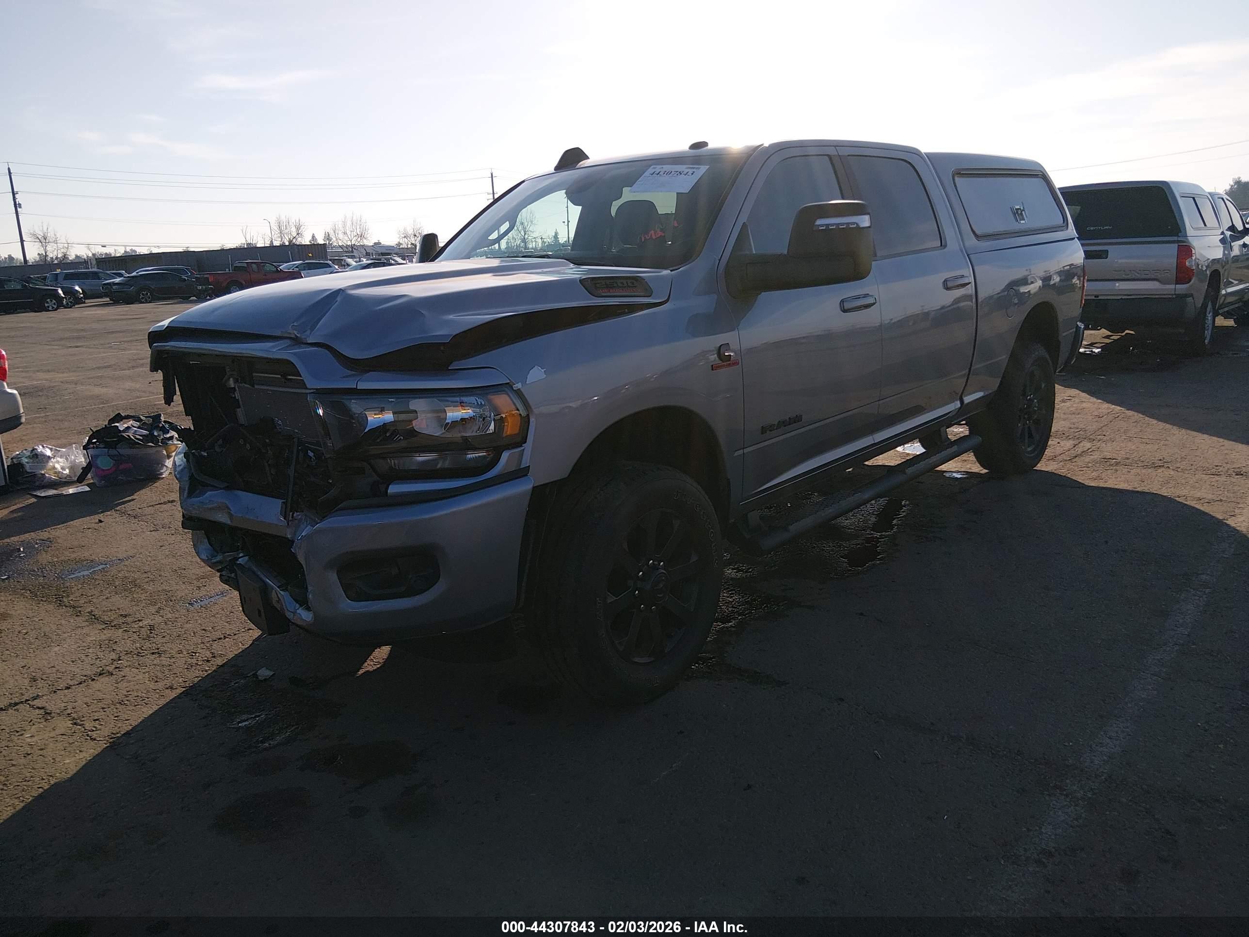 RAM 2500 image 2