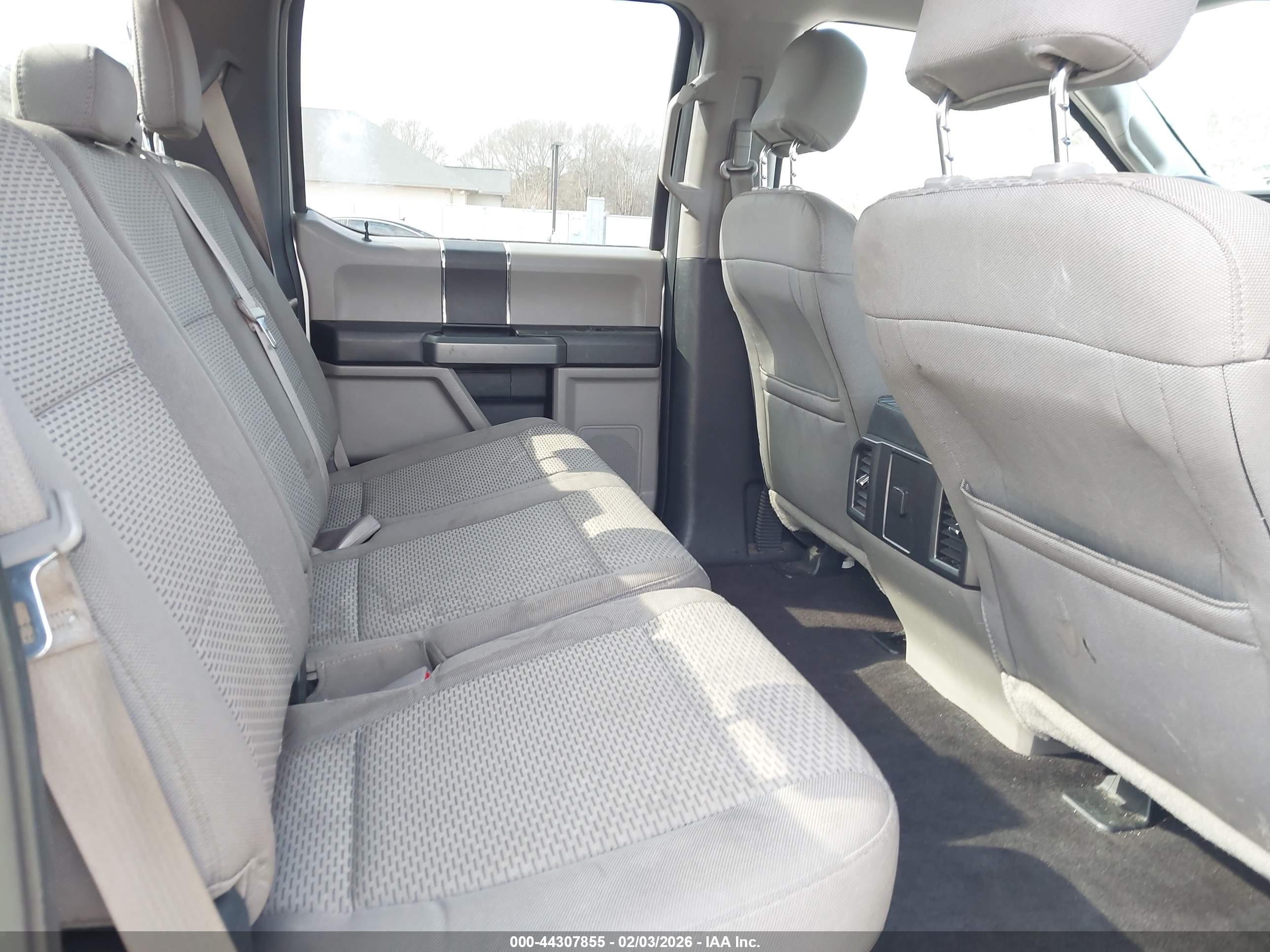 FORD F-150 image 8