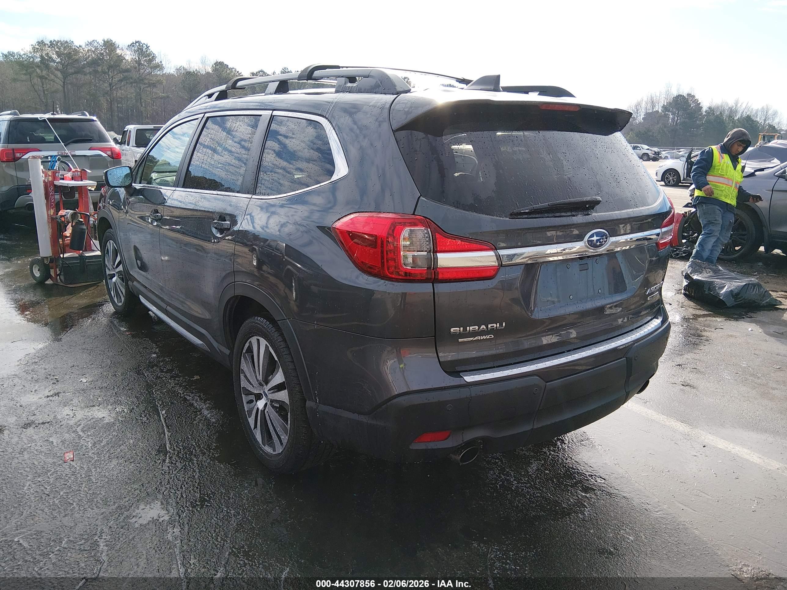 SUBARU ASCENT image 3
