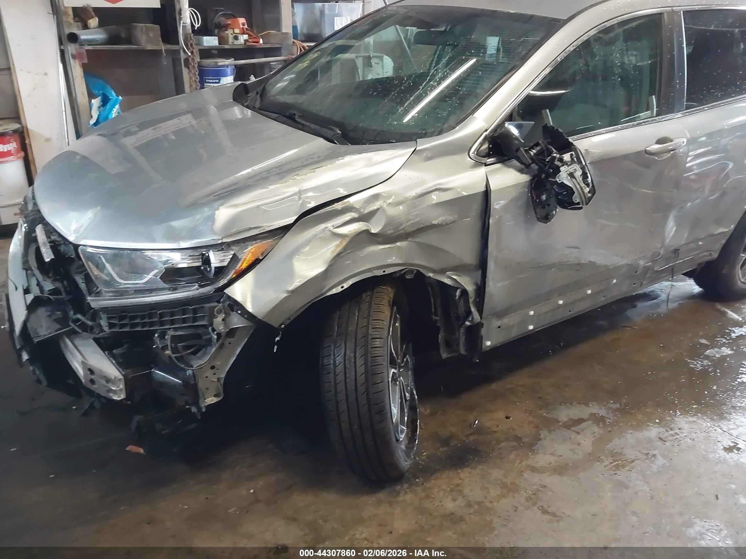 HONDA CR-V image 6