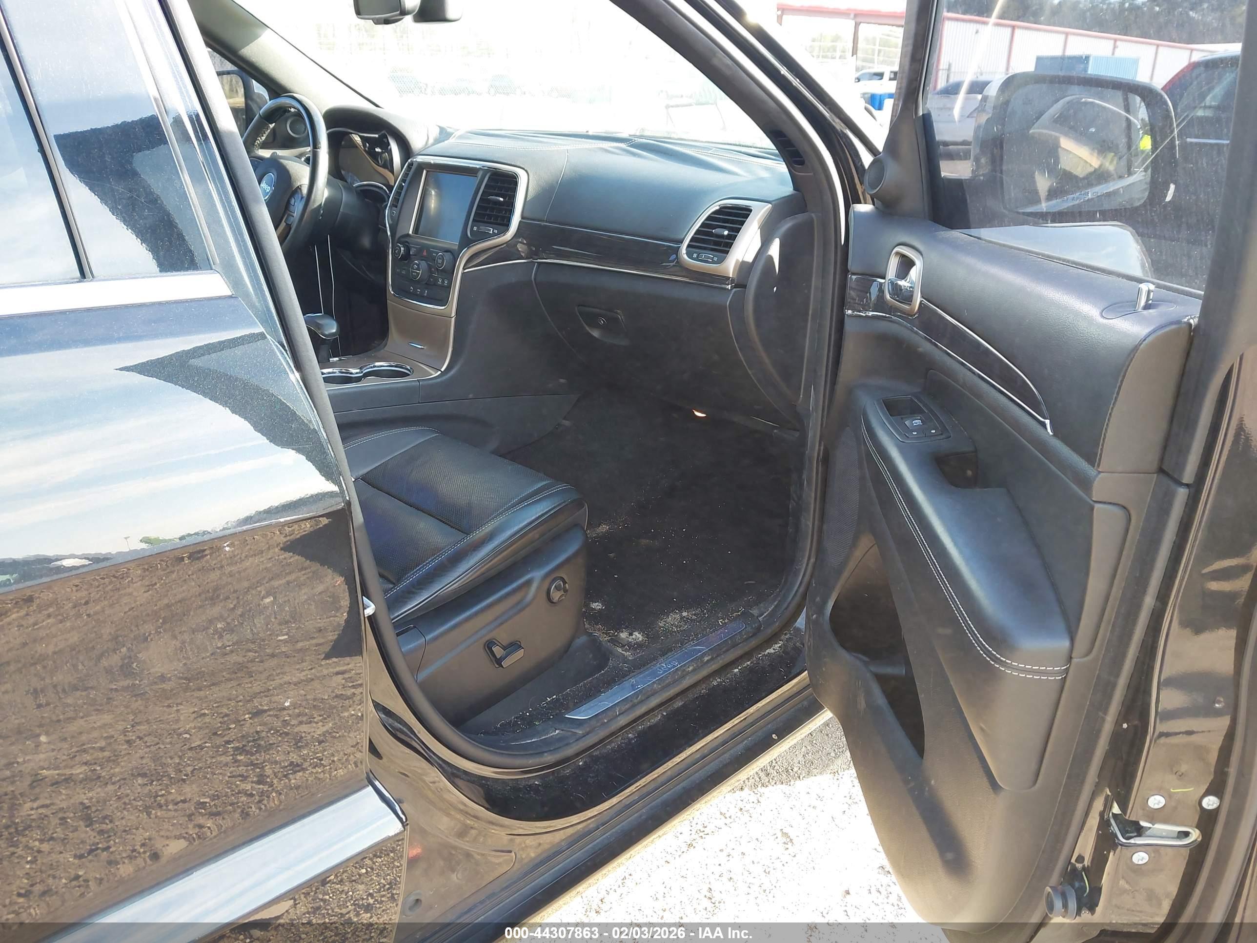 JEEP GRAND image 5