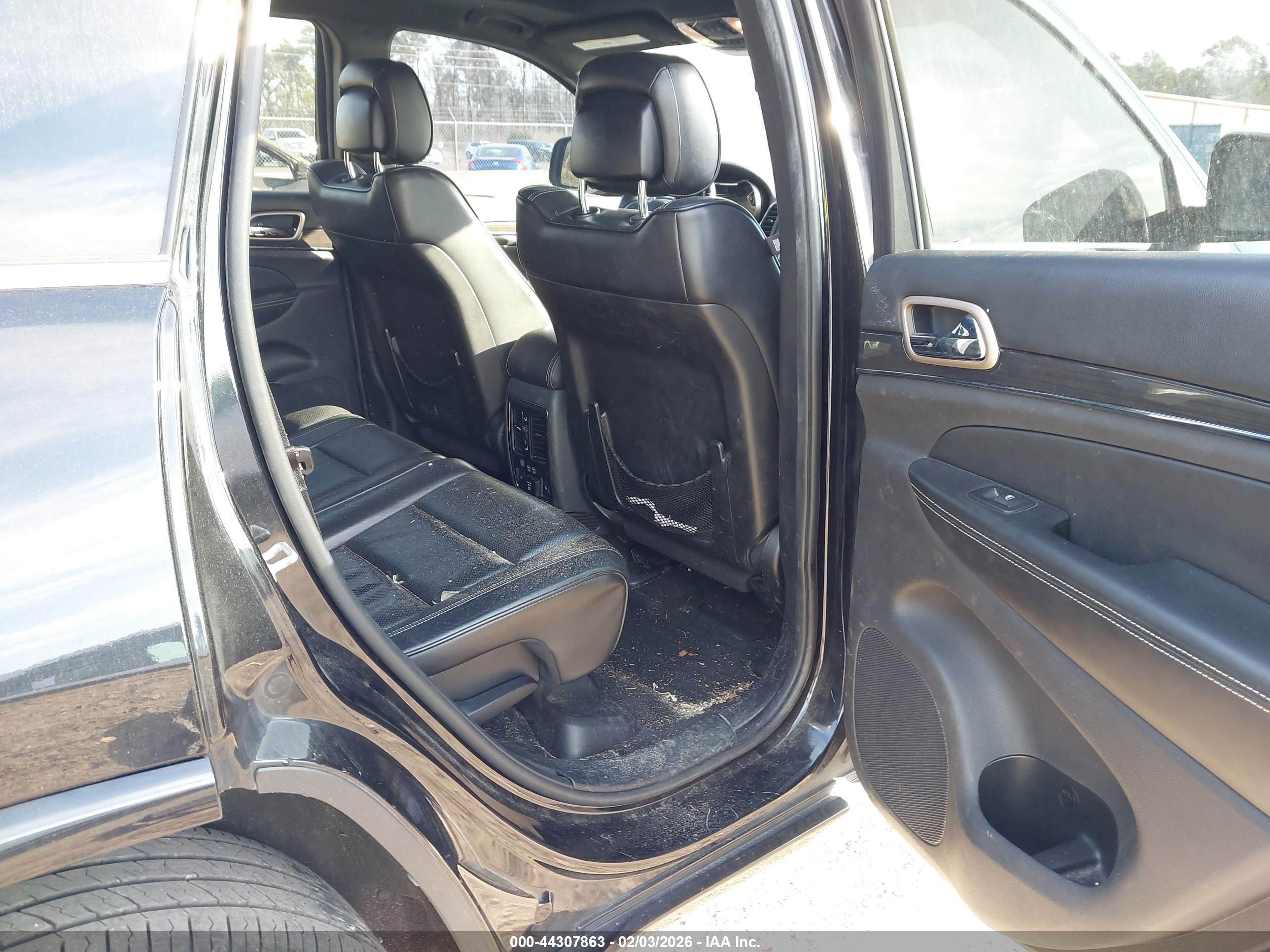 JEEP GRAND image 8