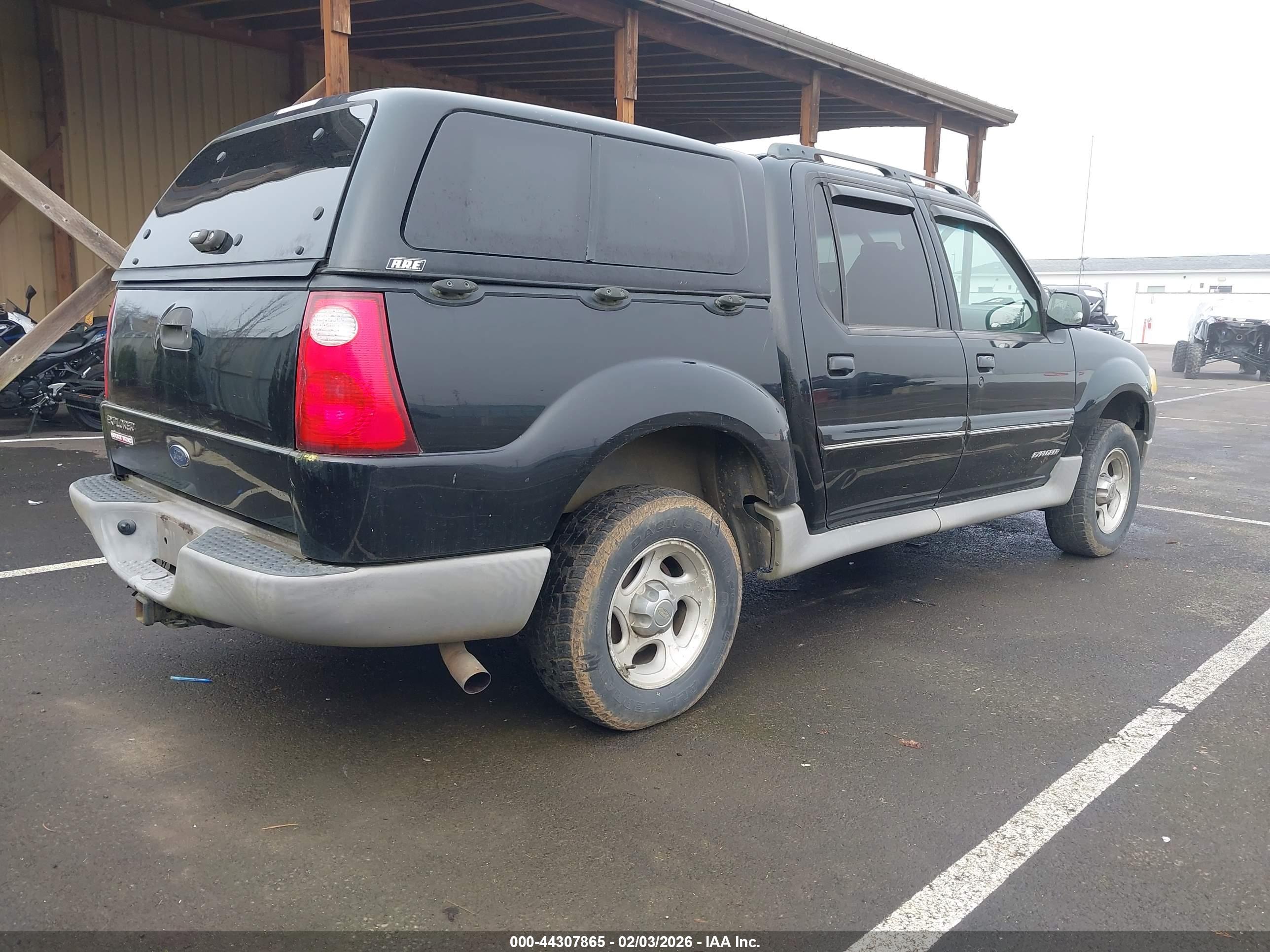 FORD EXPLORER image 4
