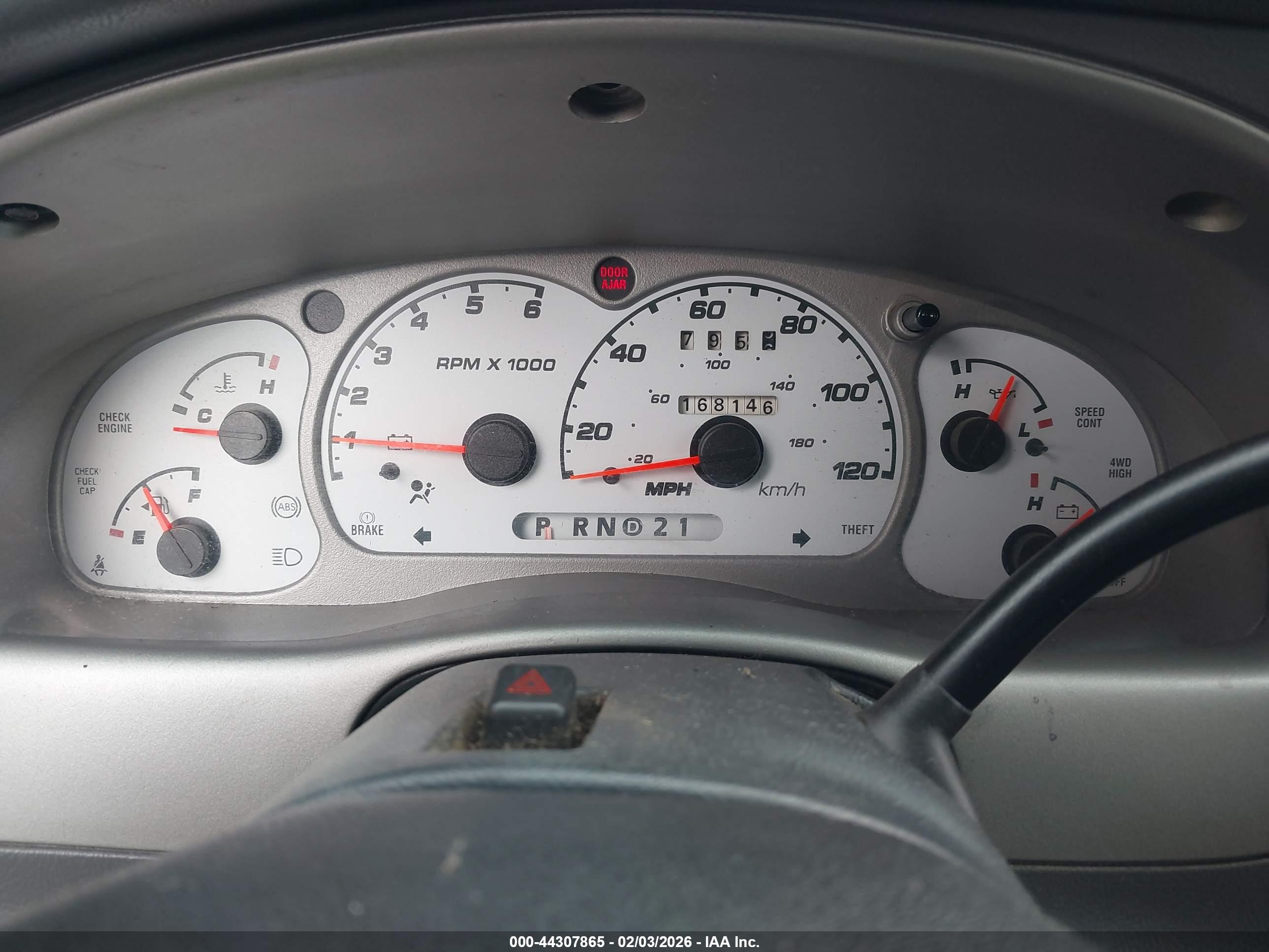 FORD EXPLORER image 7