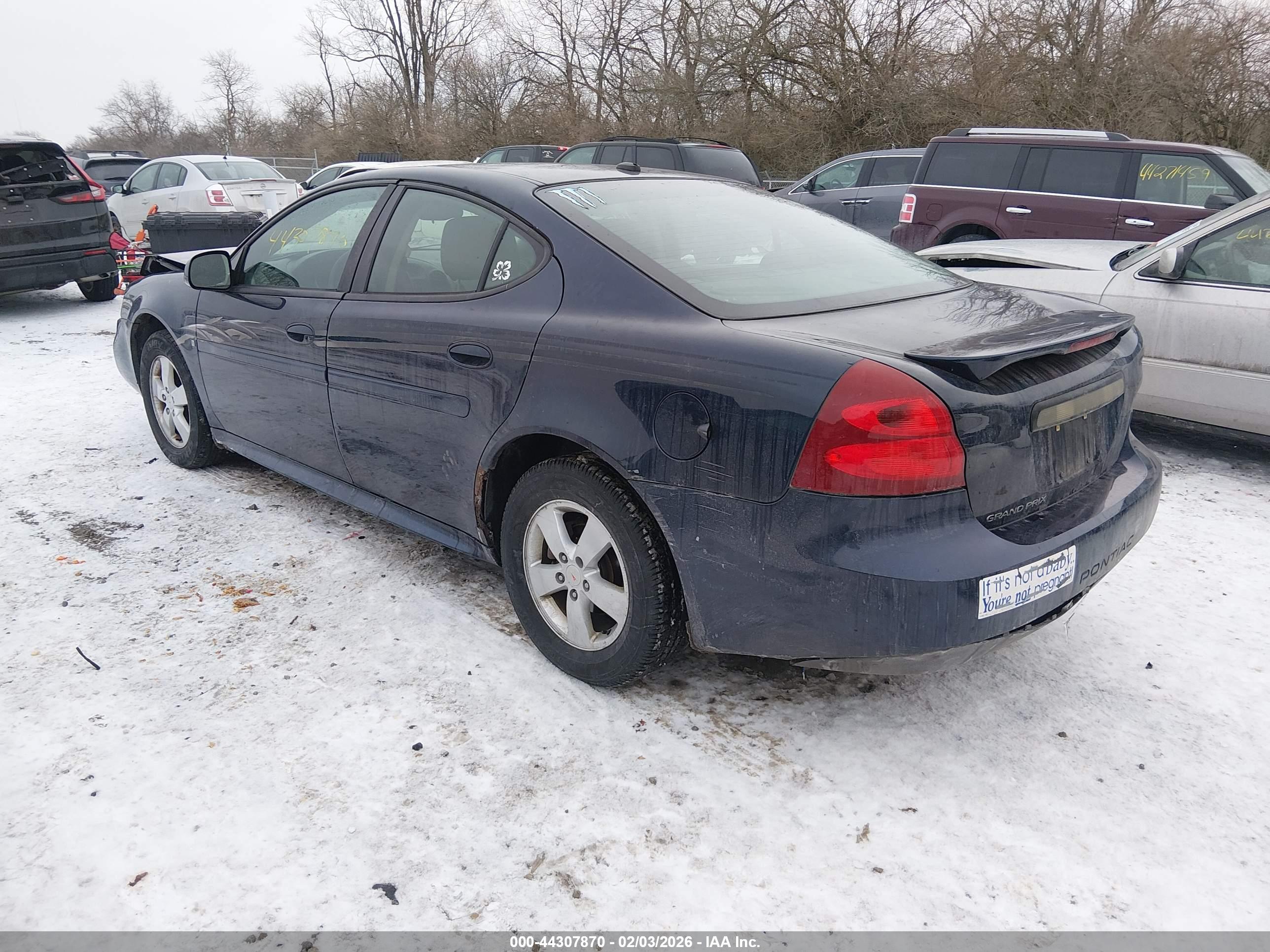 PONTIAC GRAND image 3