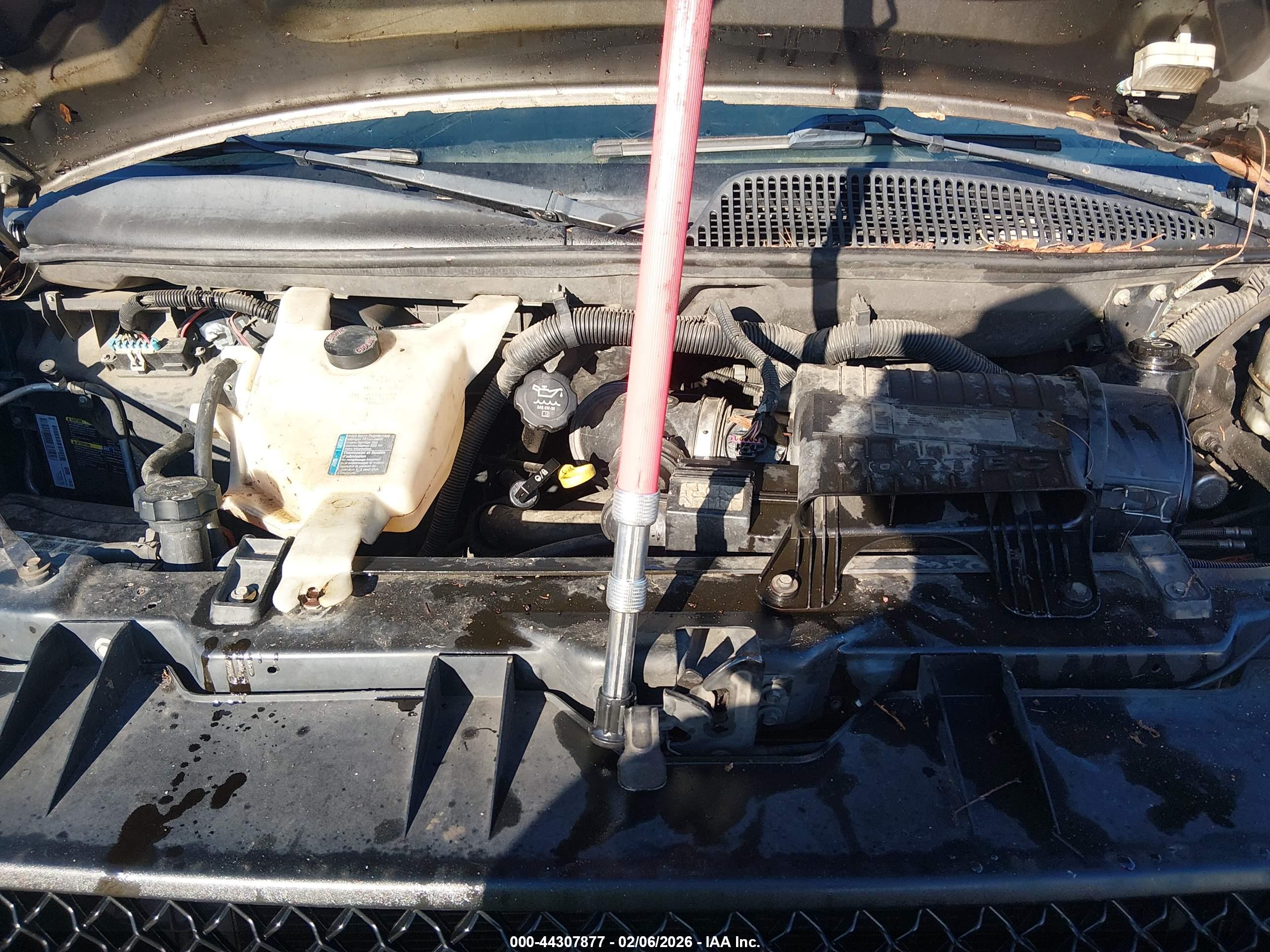 CHEVROLET EXPRESS image 10