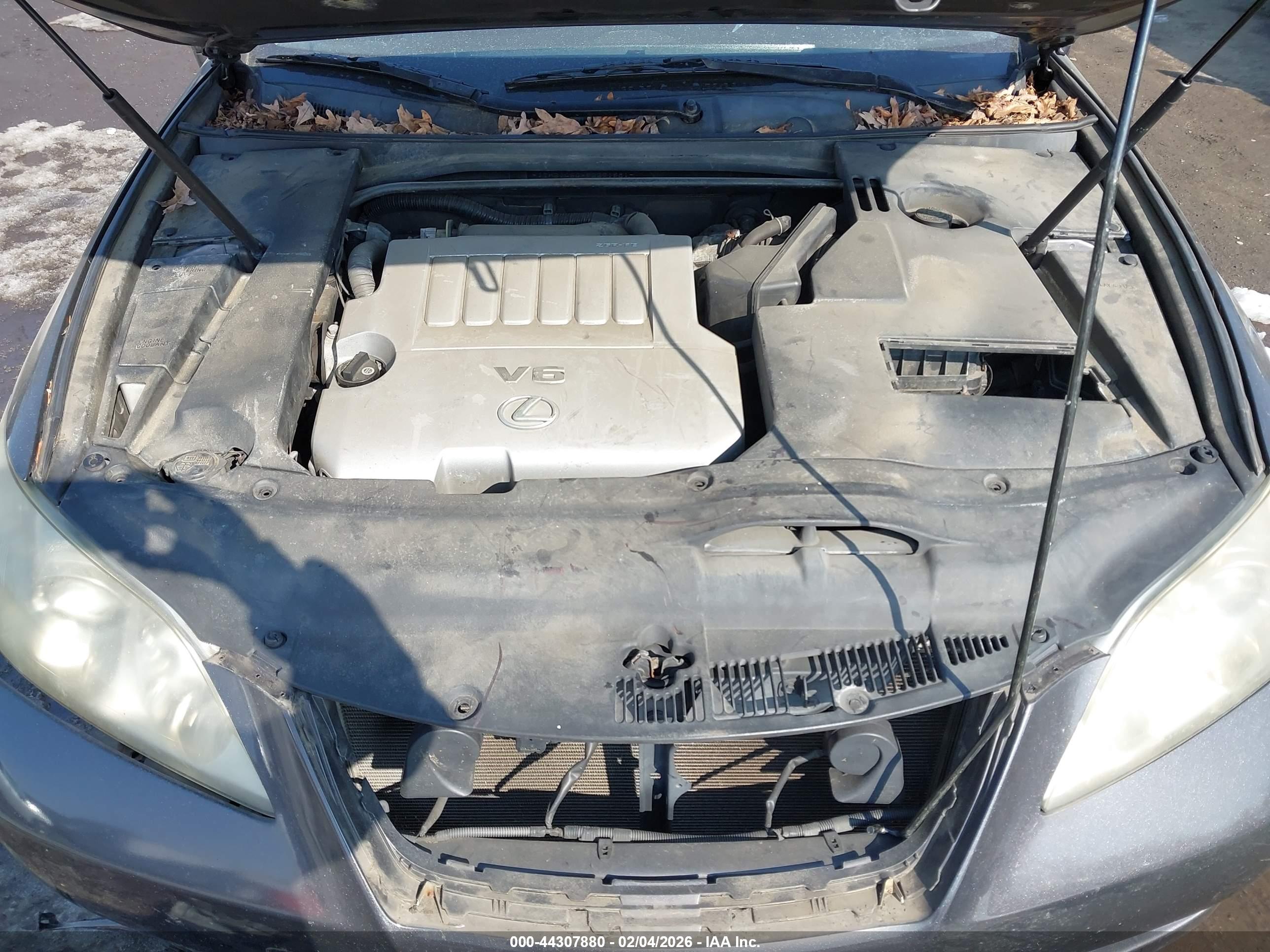 LEXUS ES image 10