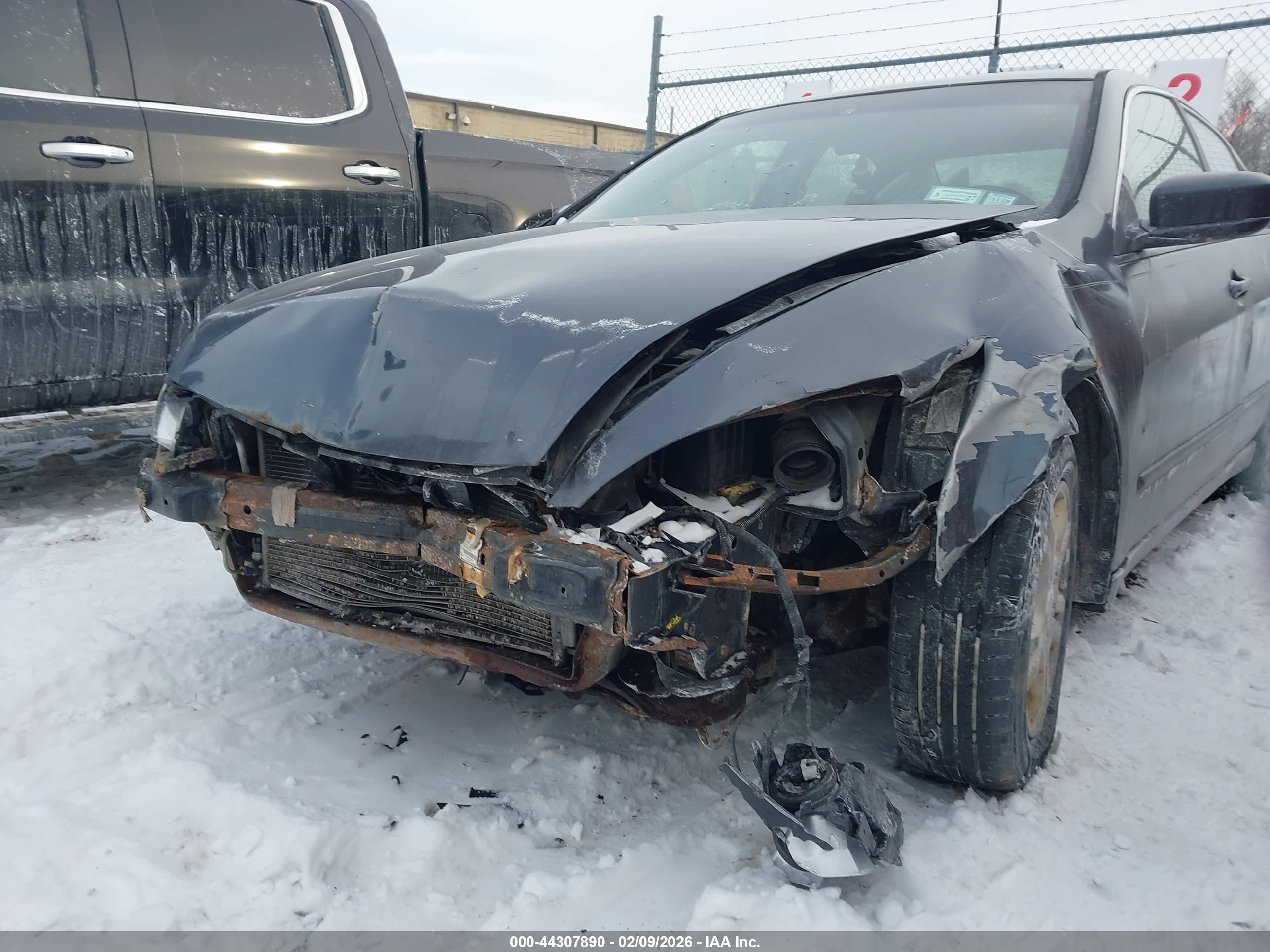 HONDA ACCORD image 6