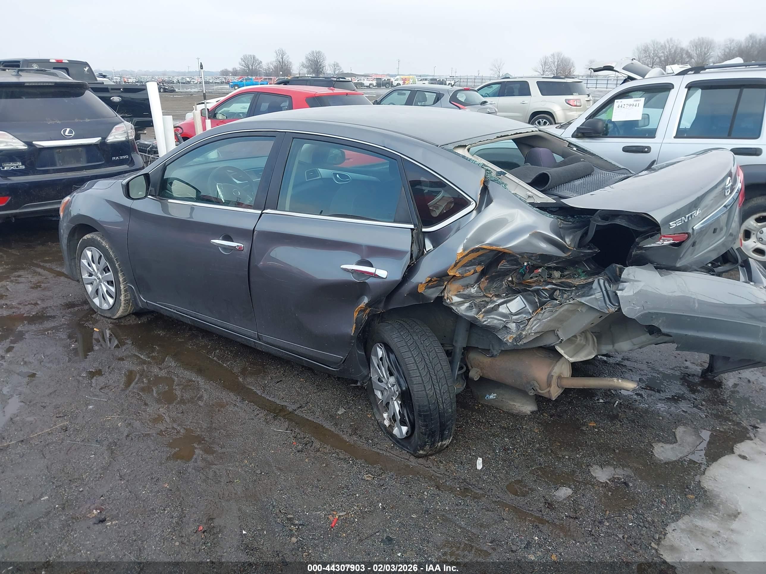 NISSAN SENTRA image 3
