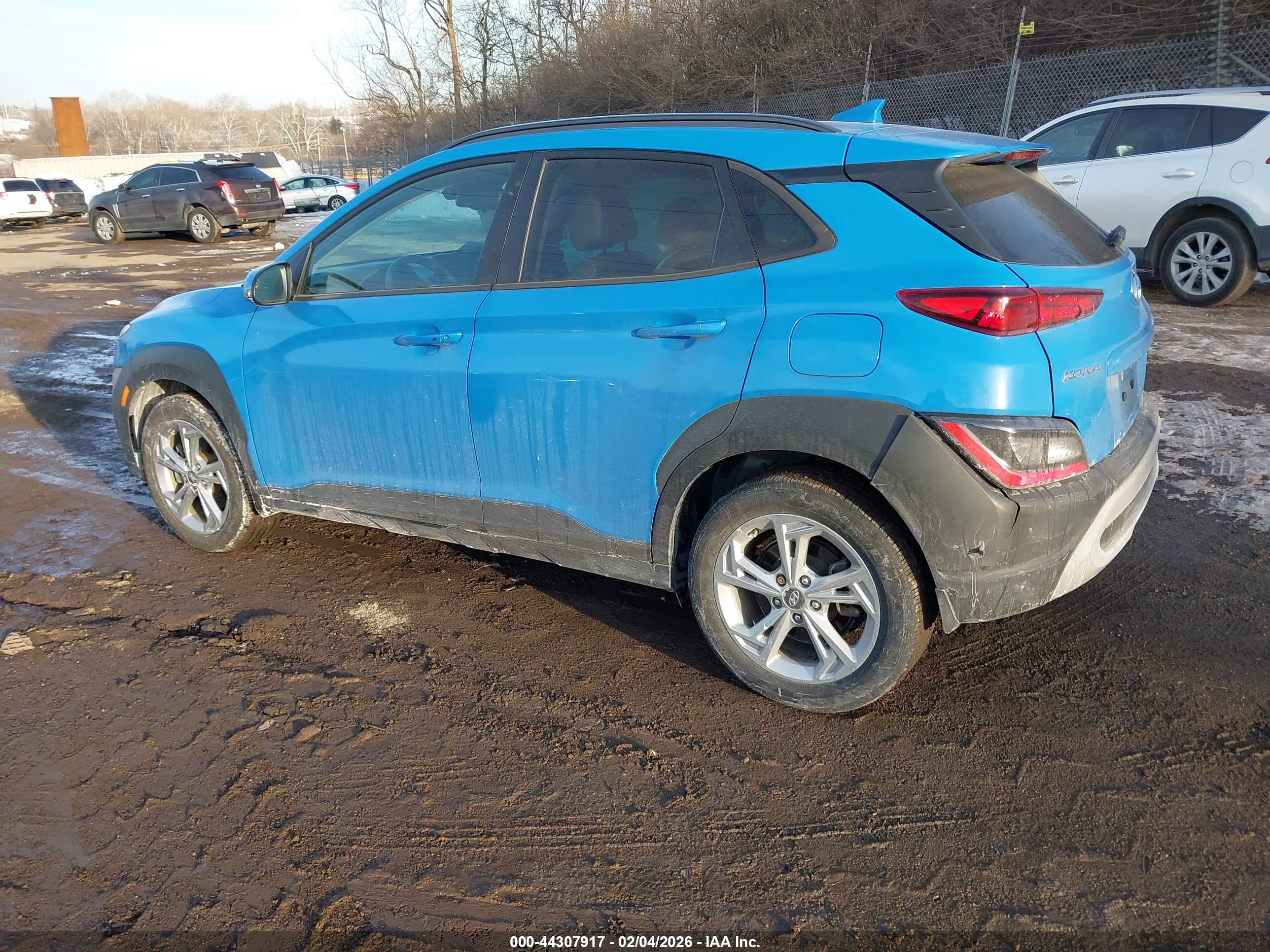 HYUNDAI KONA image 3