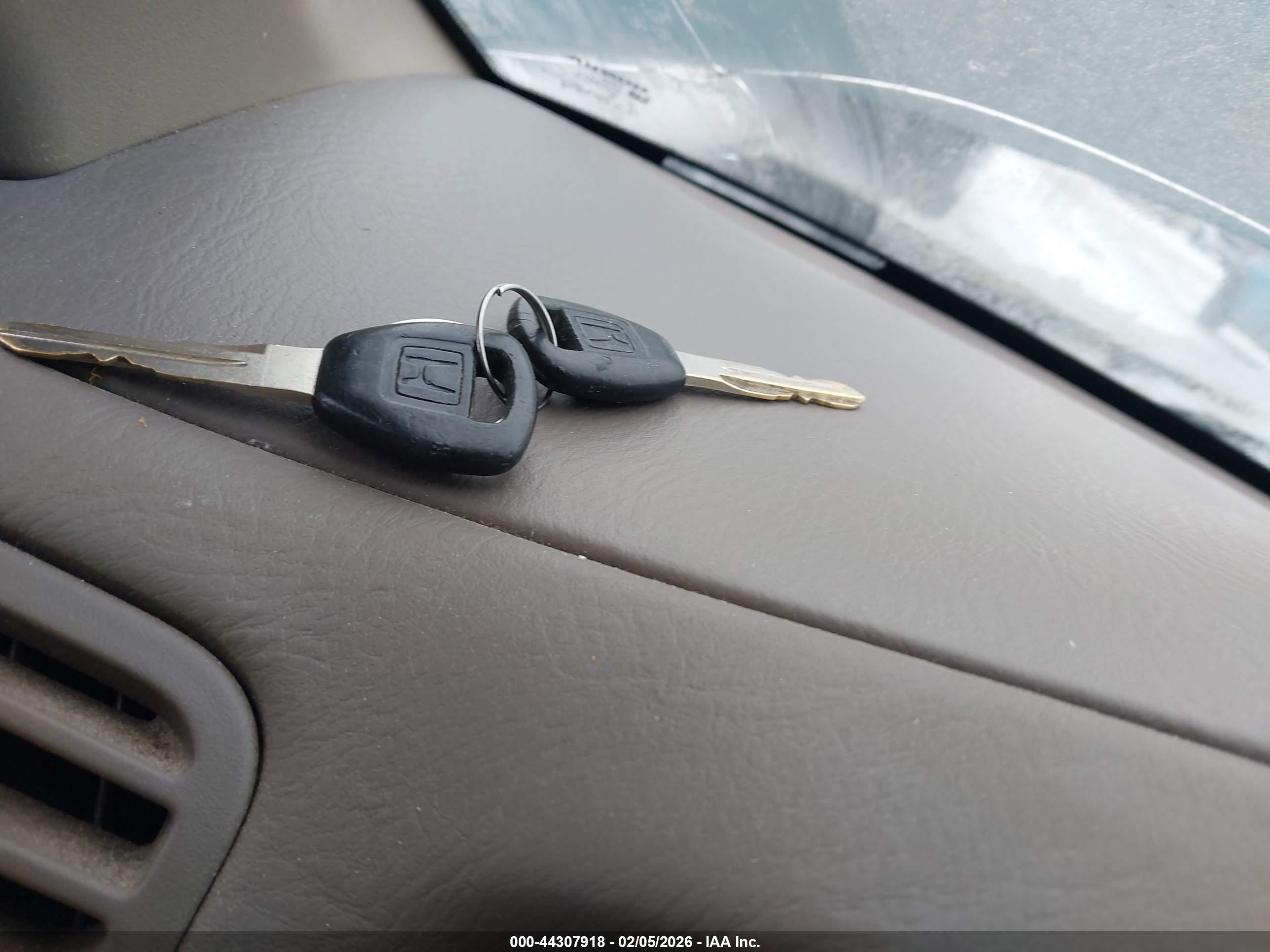 HONDA CIVIC image 11