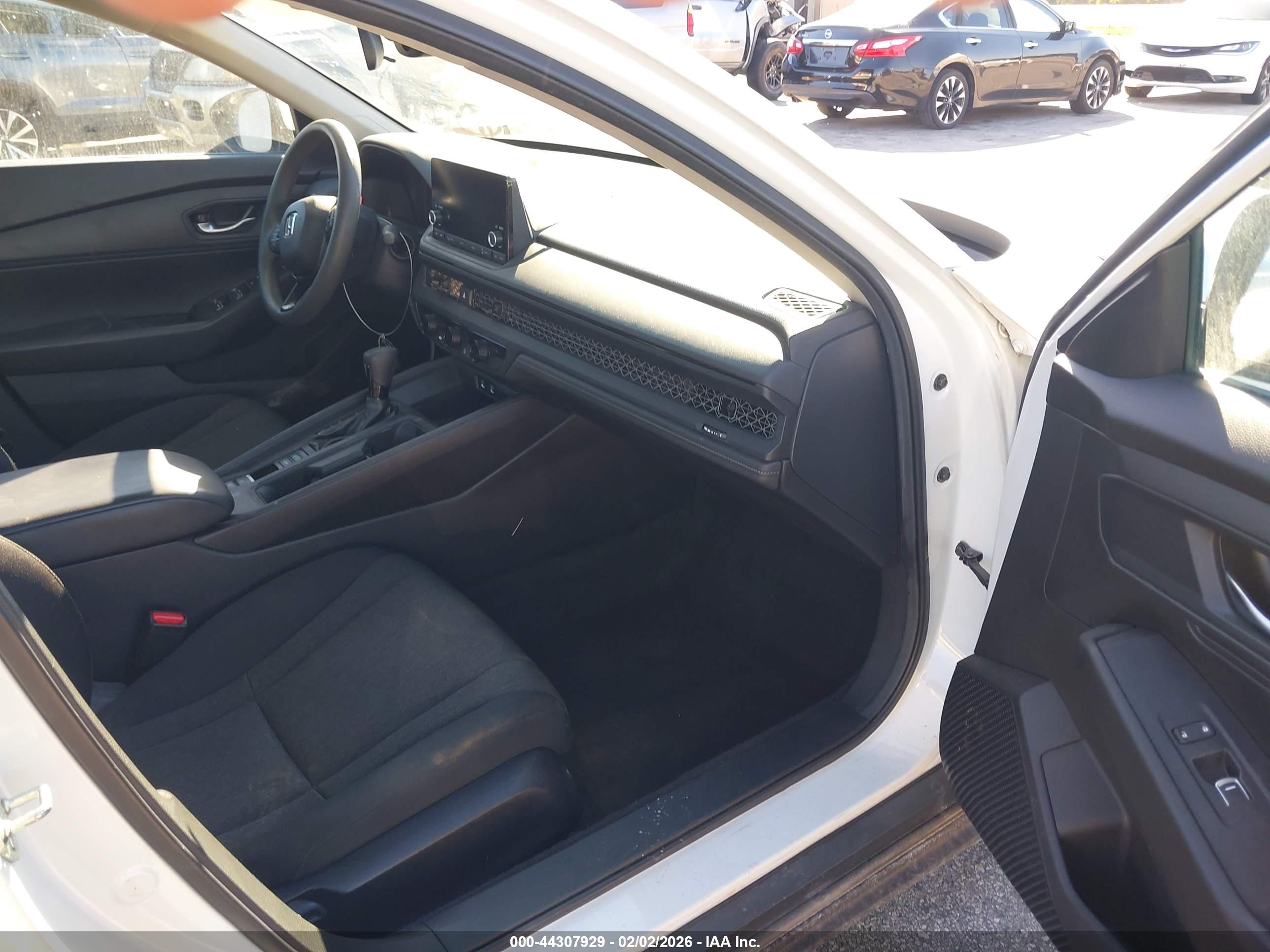 HONDA ACCORD image 5