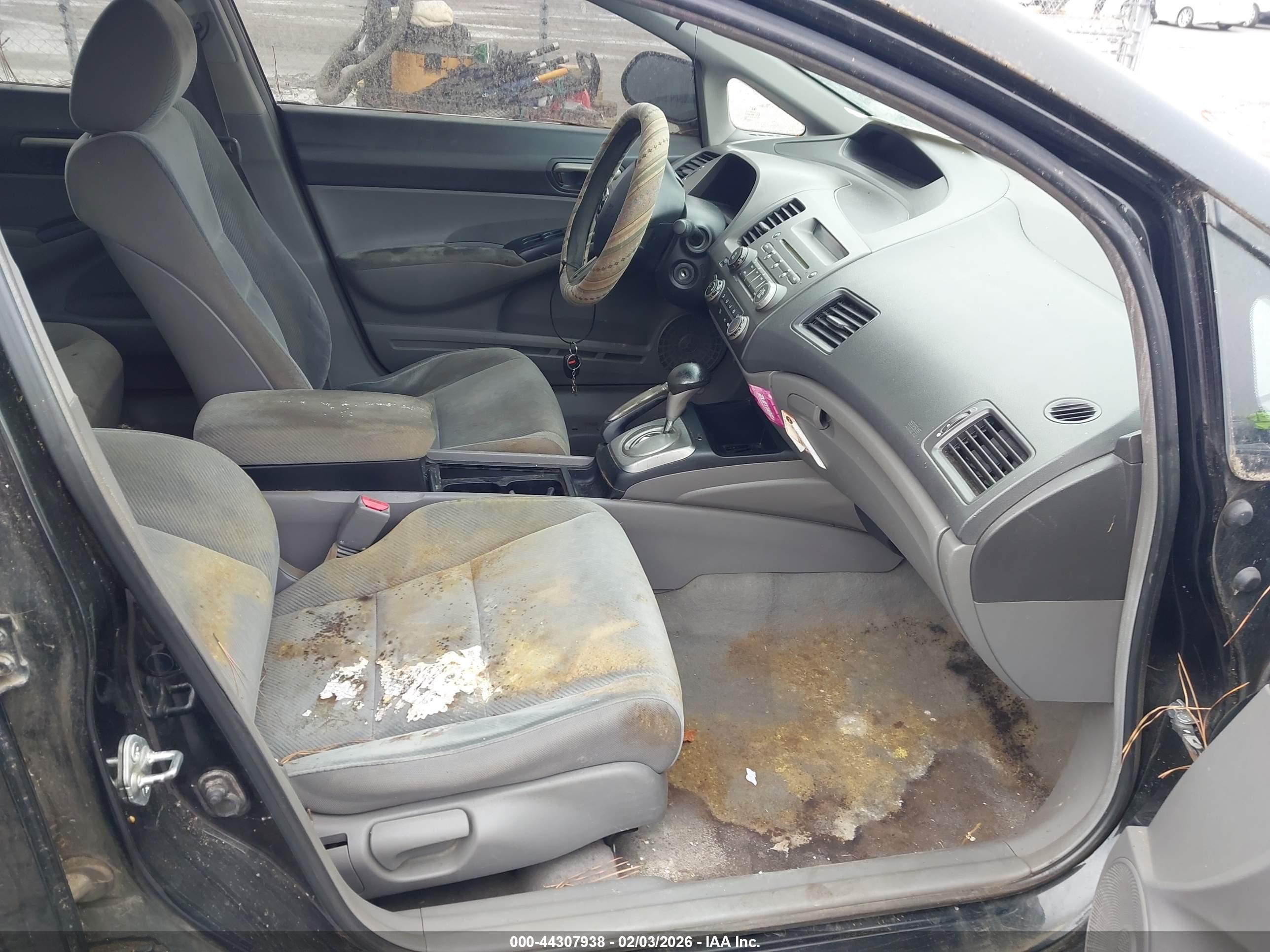 HONDA CIVIC image 5