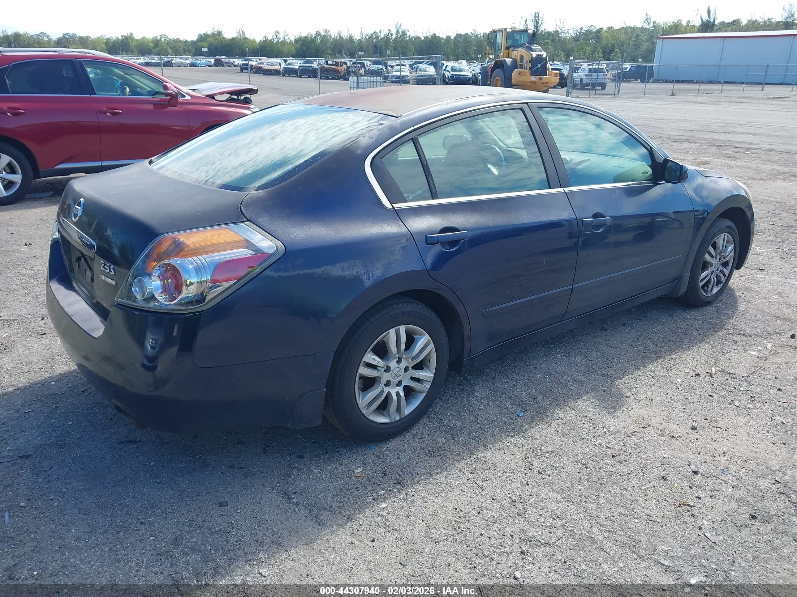NISSAN ALTIMA image 4