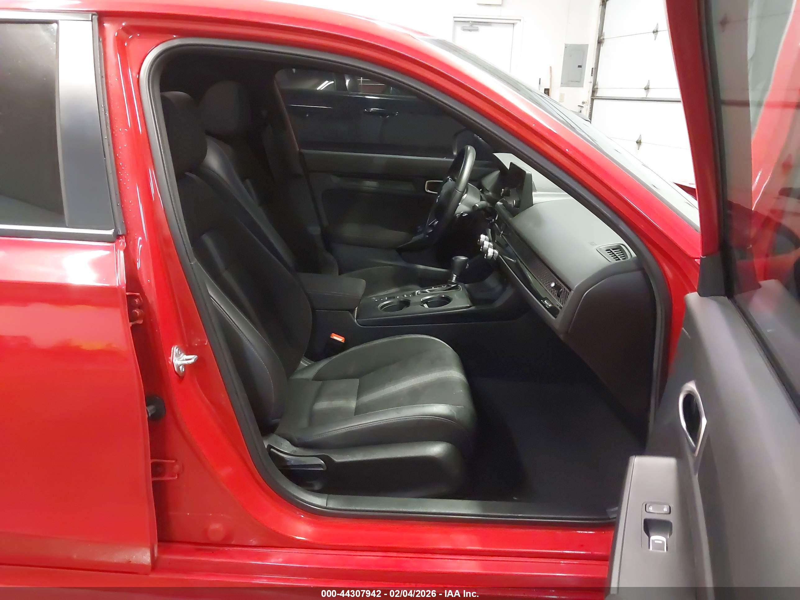 HONDA CIVIC image 5