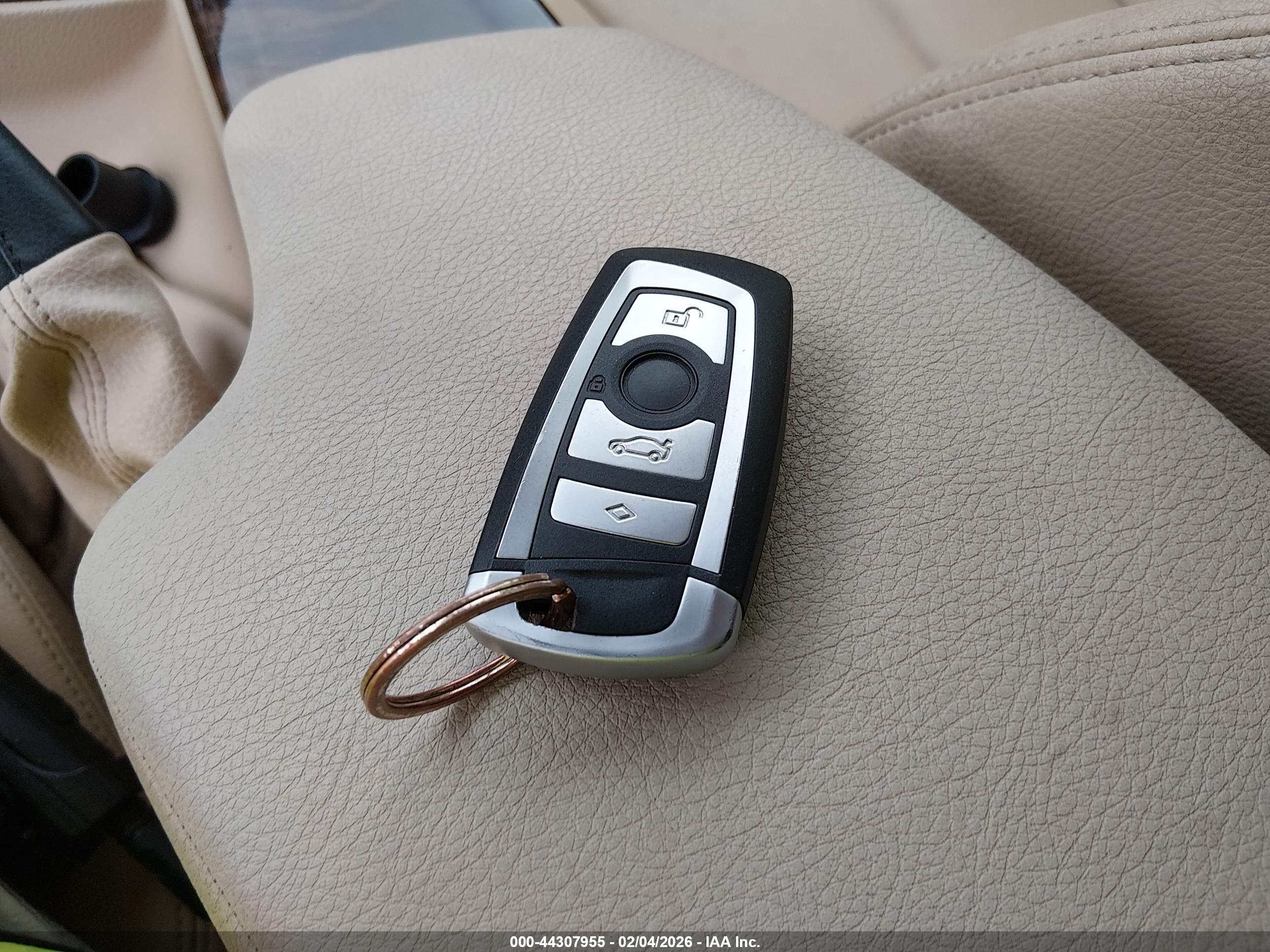BMW 328D image 11