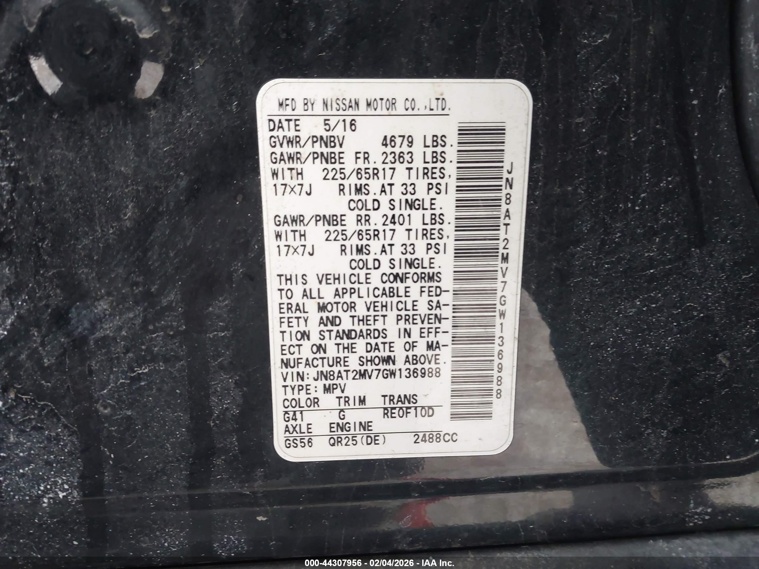 NISSAN ROGUE image 9