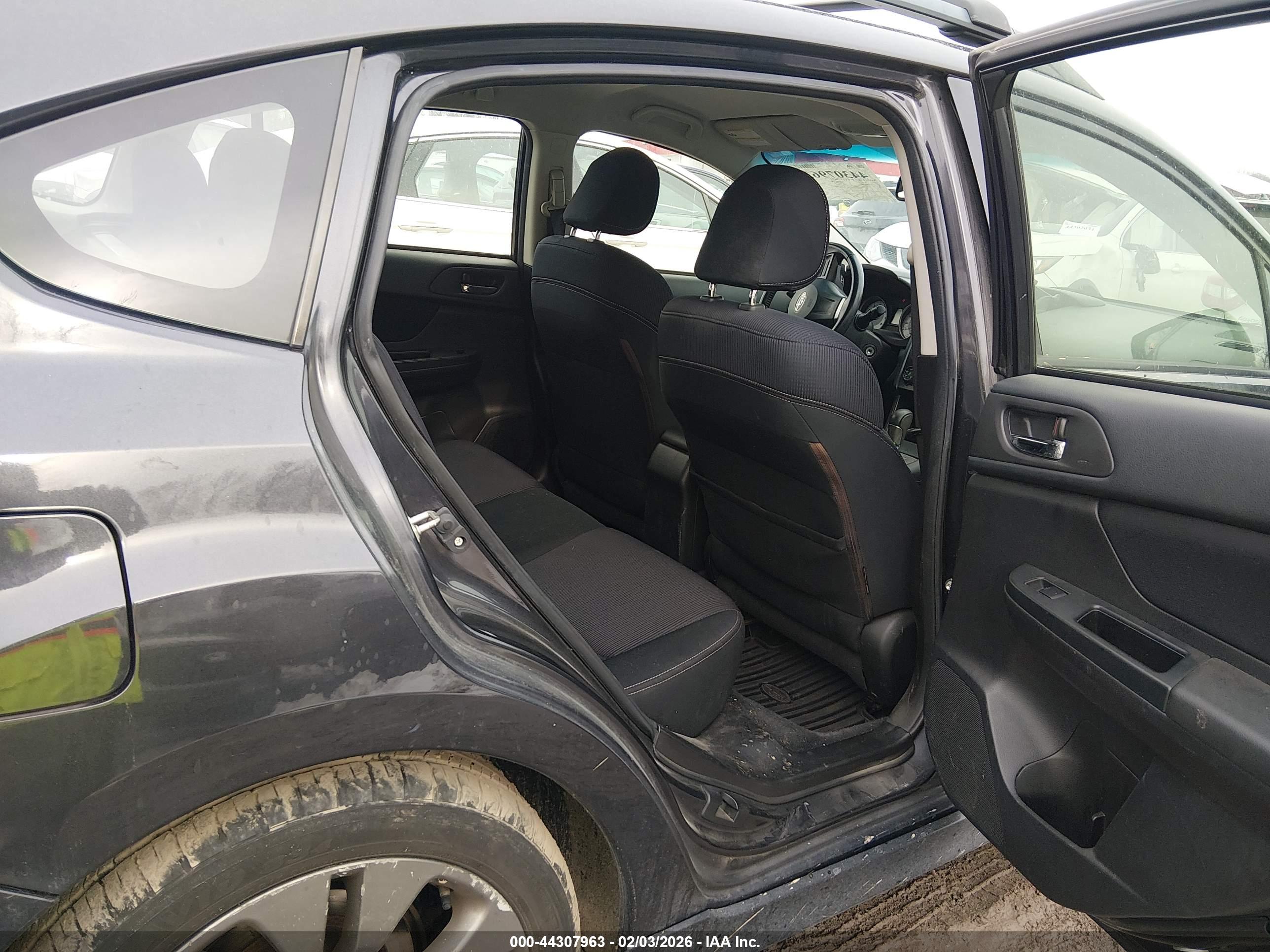 SUBARU IMPREZA image 8