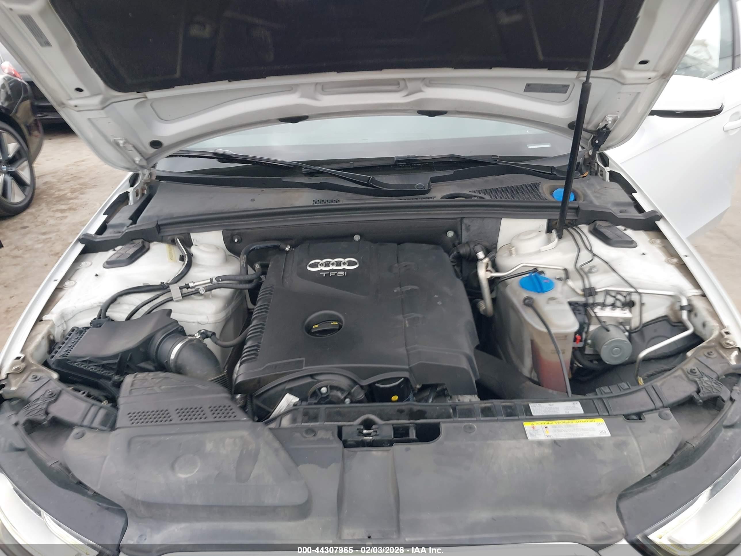 AUDI A4 image 10