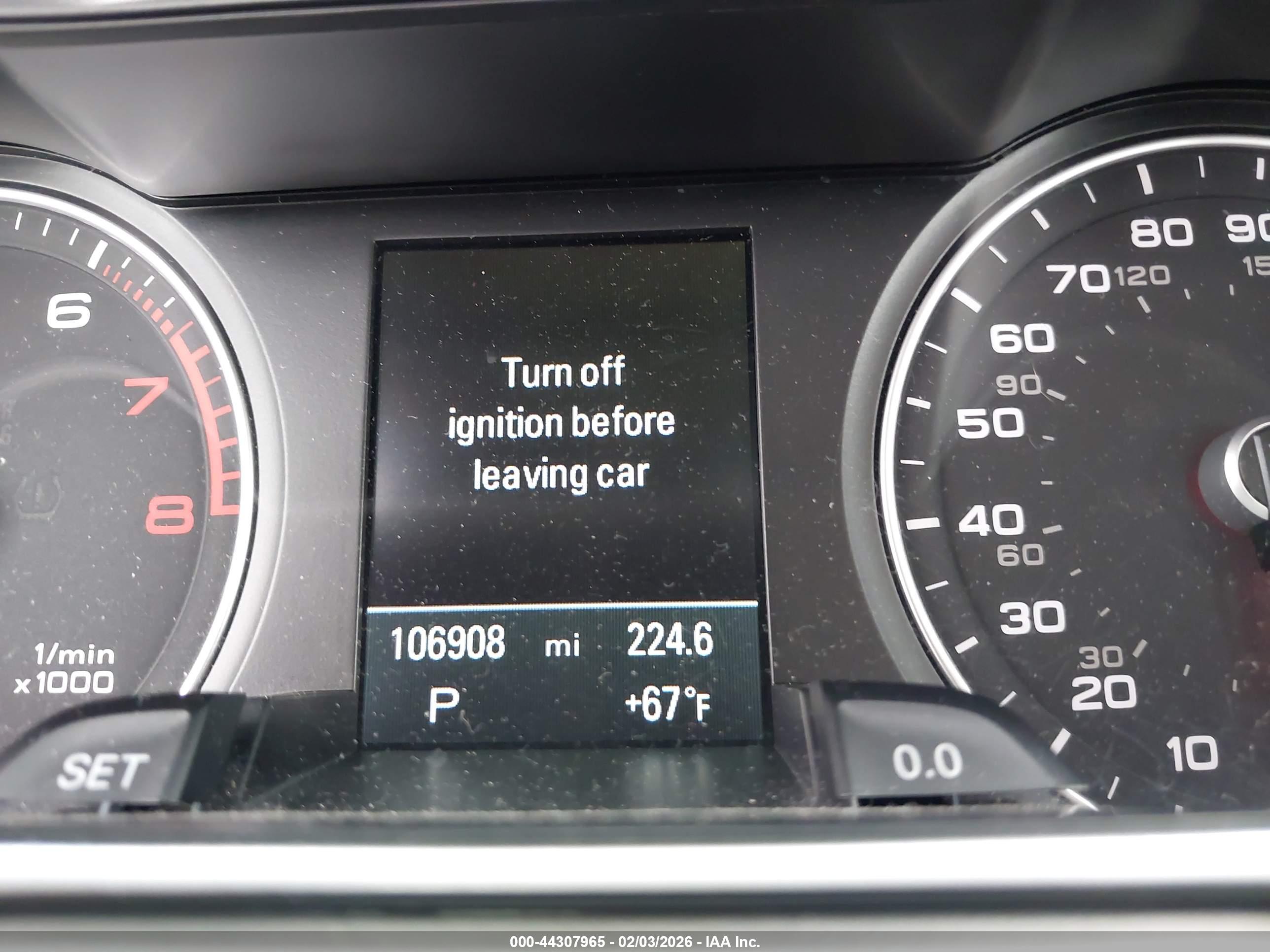 AUDI A4 image 7