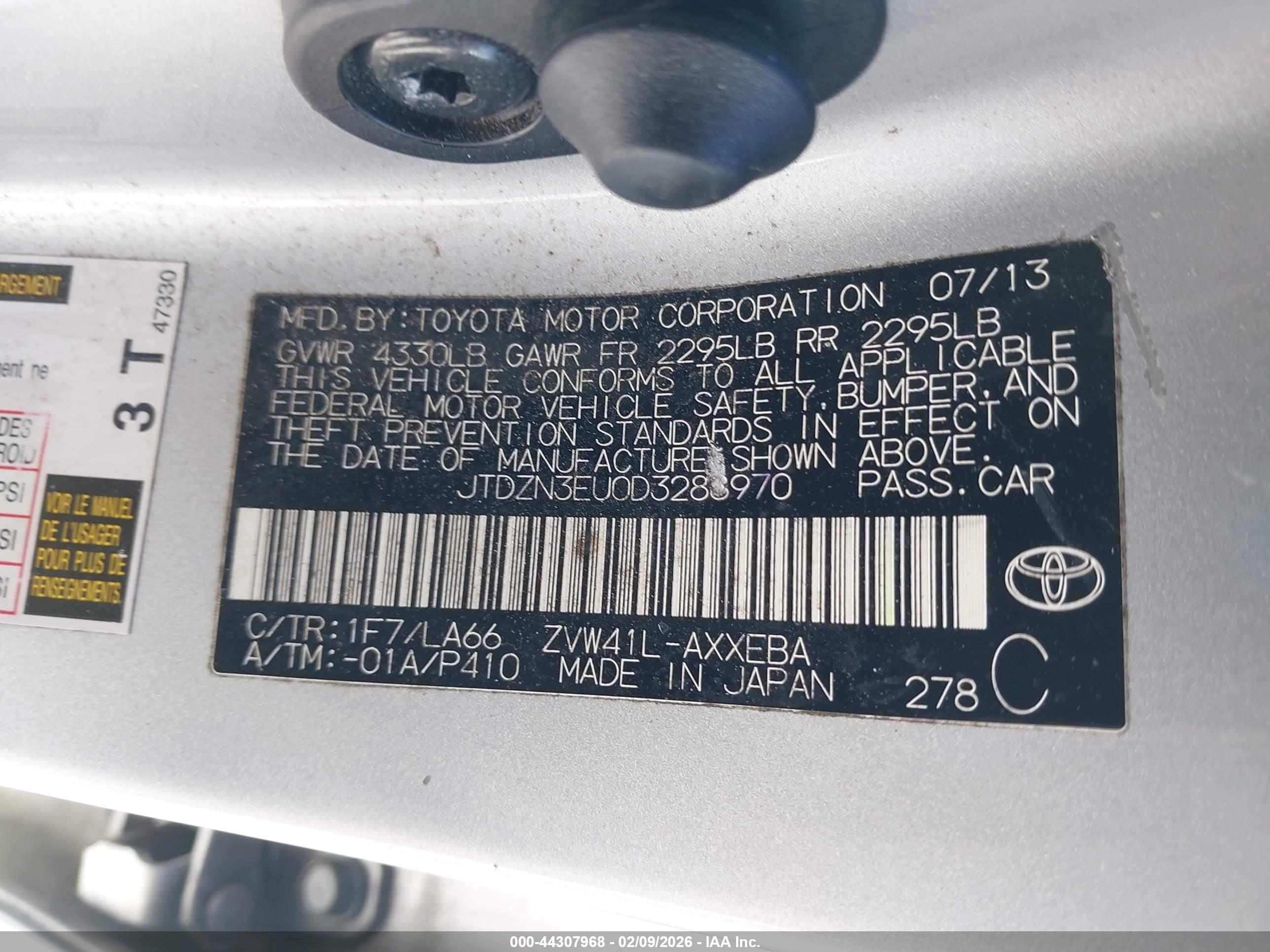 TOYOTA PRIUS image 9