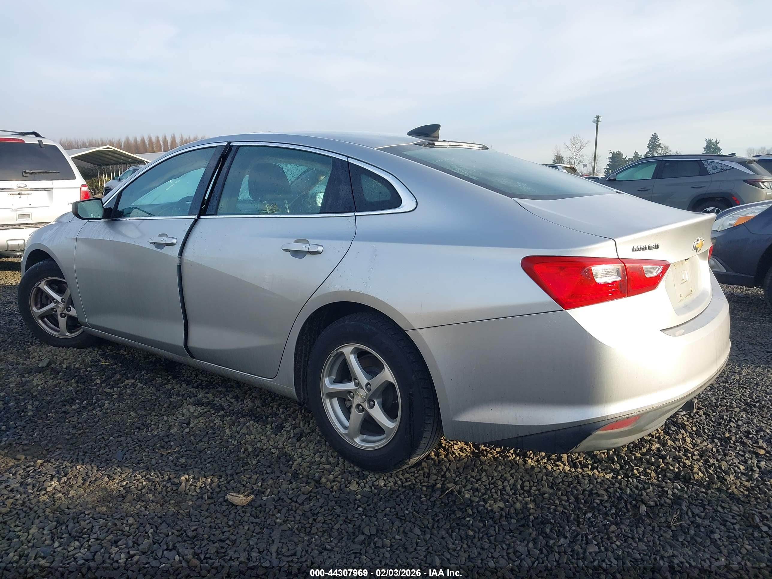 CHEVROLET MALIBU image 3