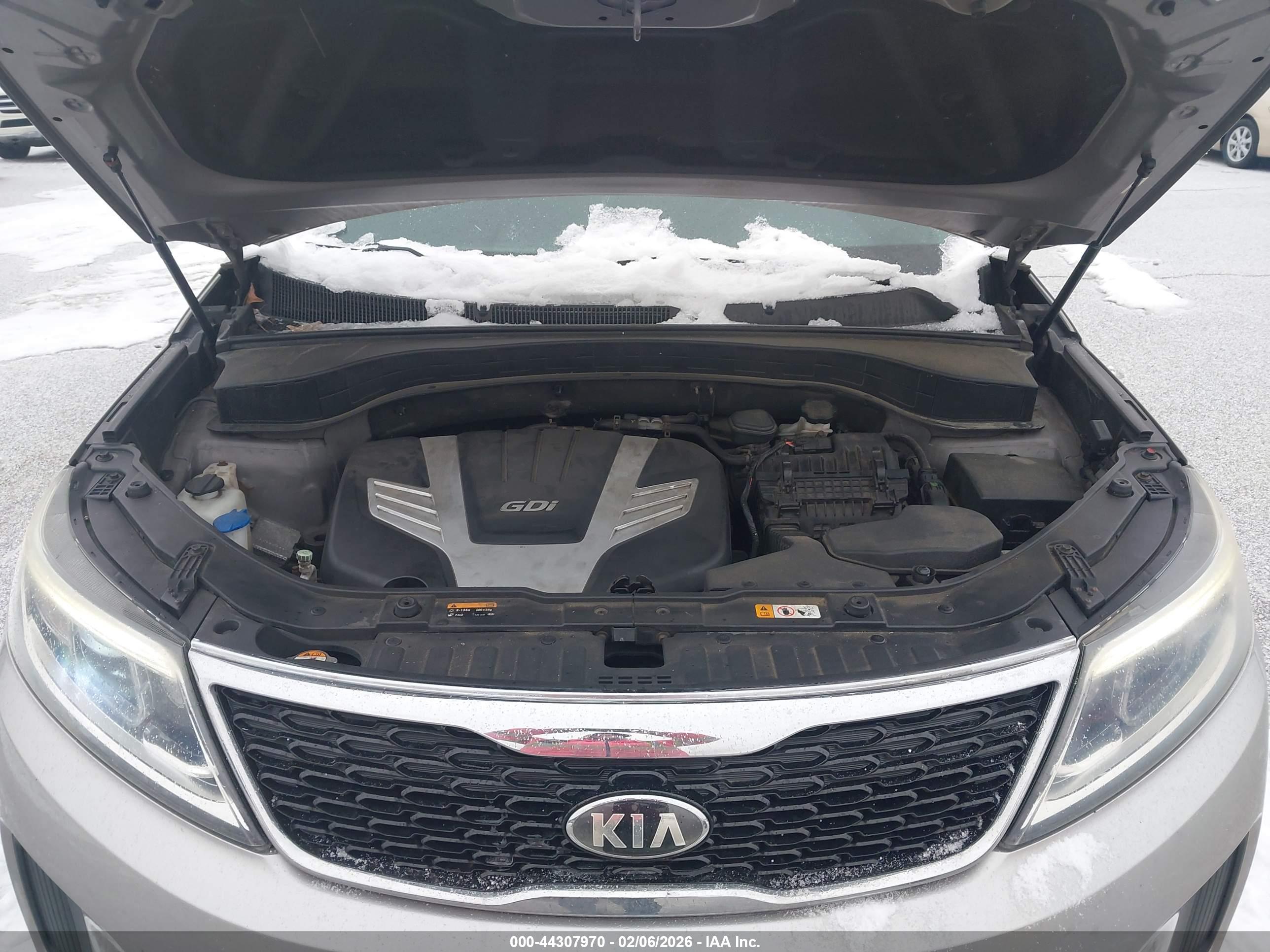 KIA SORENTO image 10
