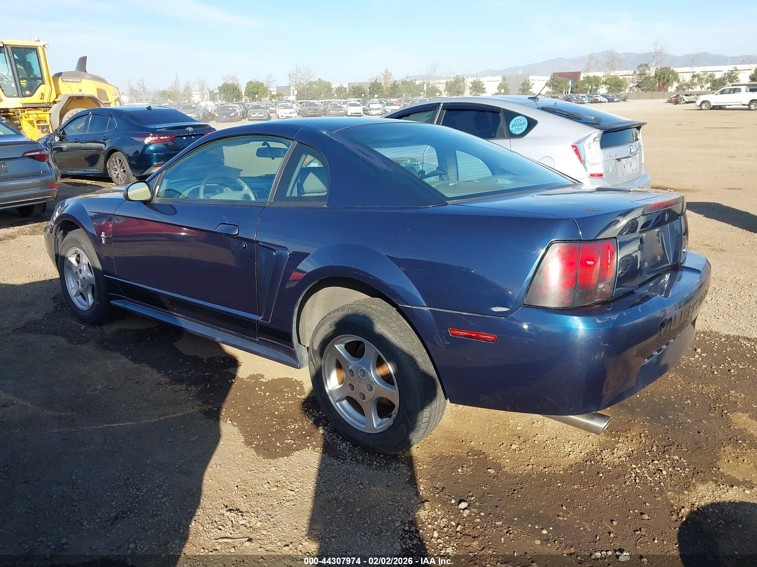 FORD MUSTANG image 3