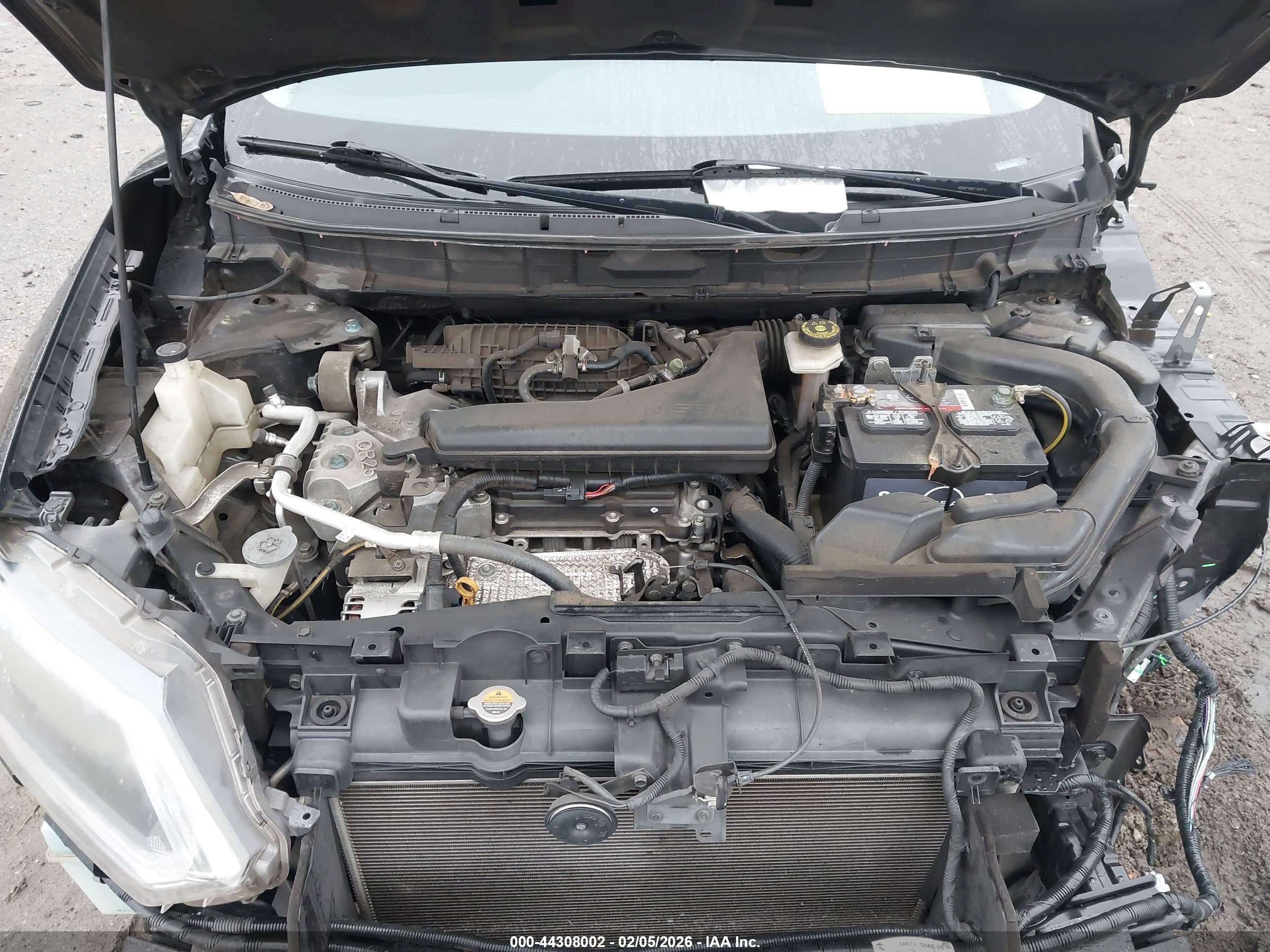 NISSAN ROGUE image 10