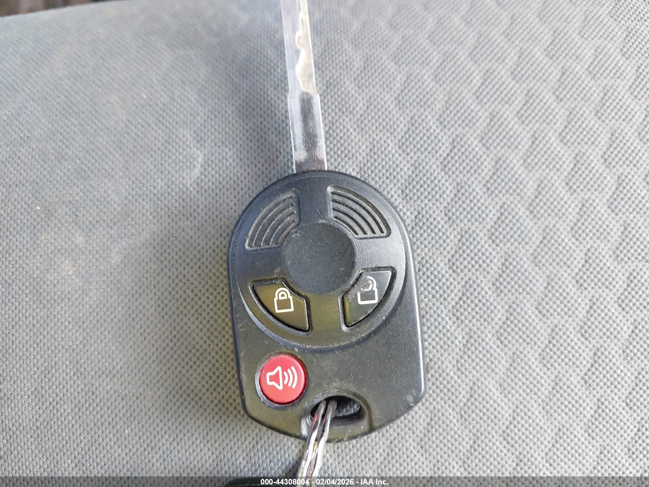 FORD ESCAPE image 11